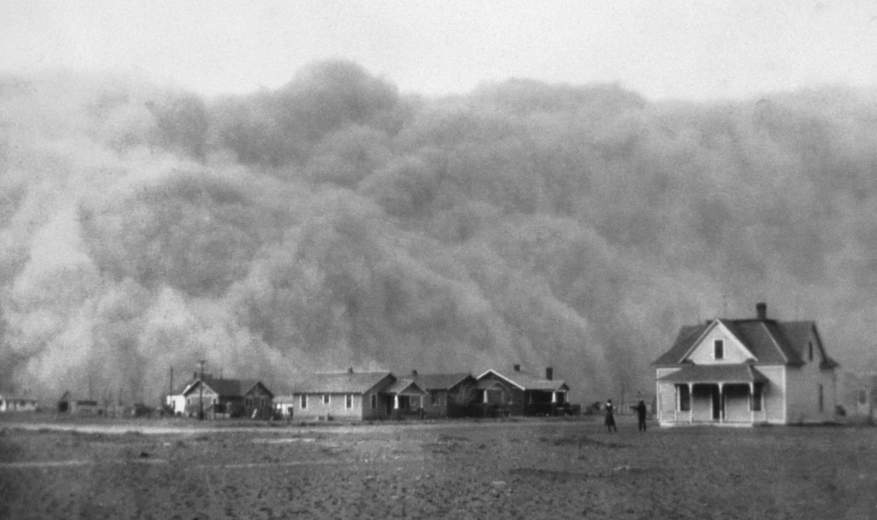 Dust Storm Approaching Stratford