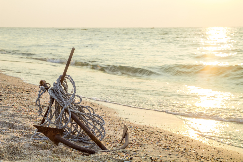anchor in sand