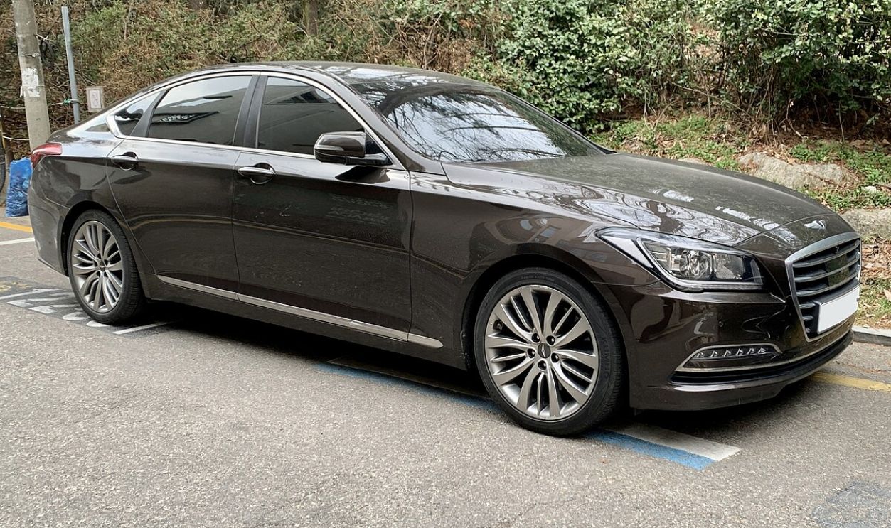 Hyundai Genesis (DH)