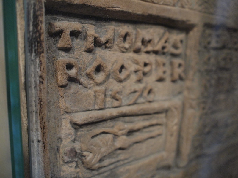 Close Up Photo of Thomas Pooper 1570 graffiti complete with cadaver