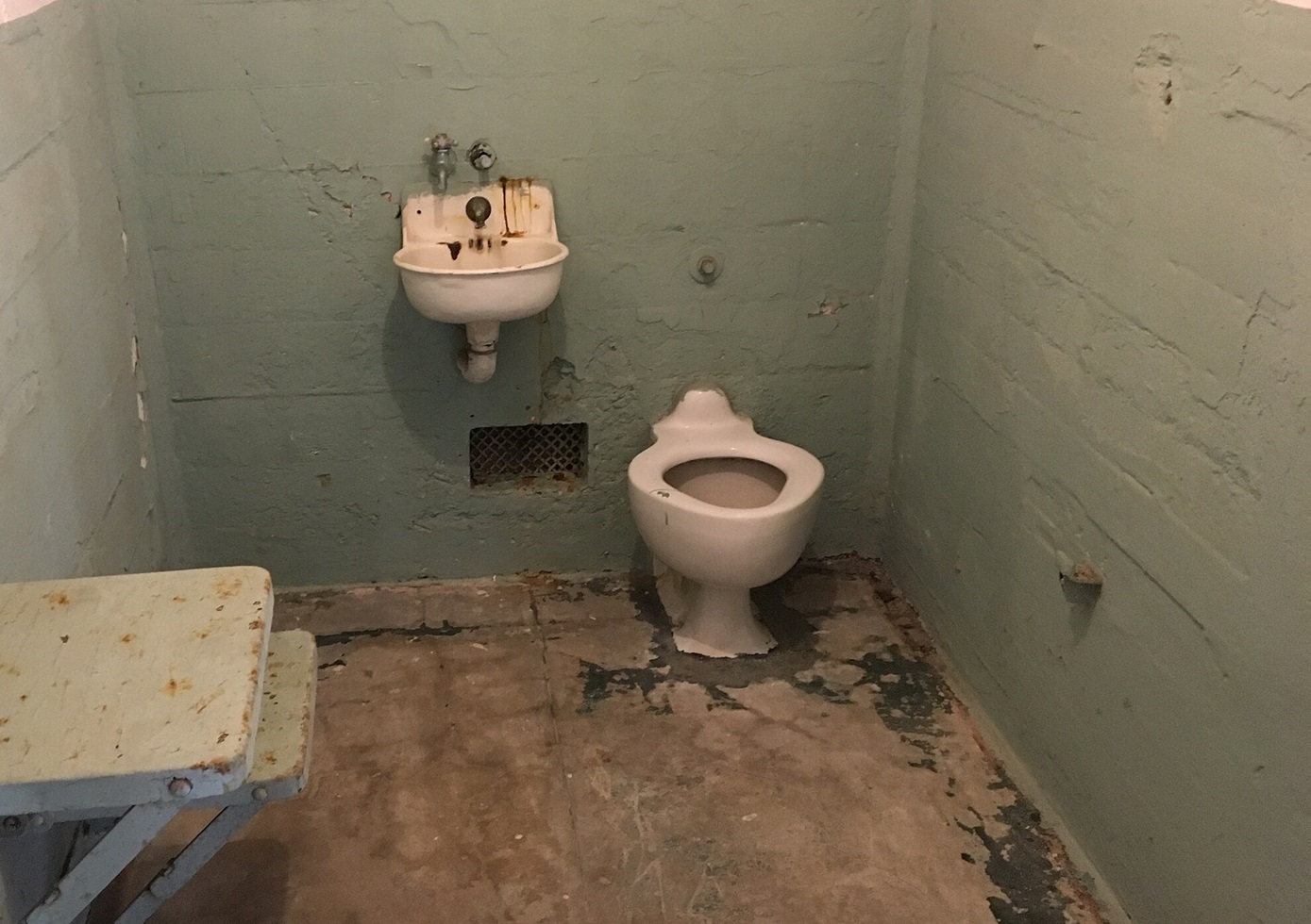 Alcatraz prison cell - 2016