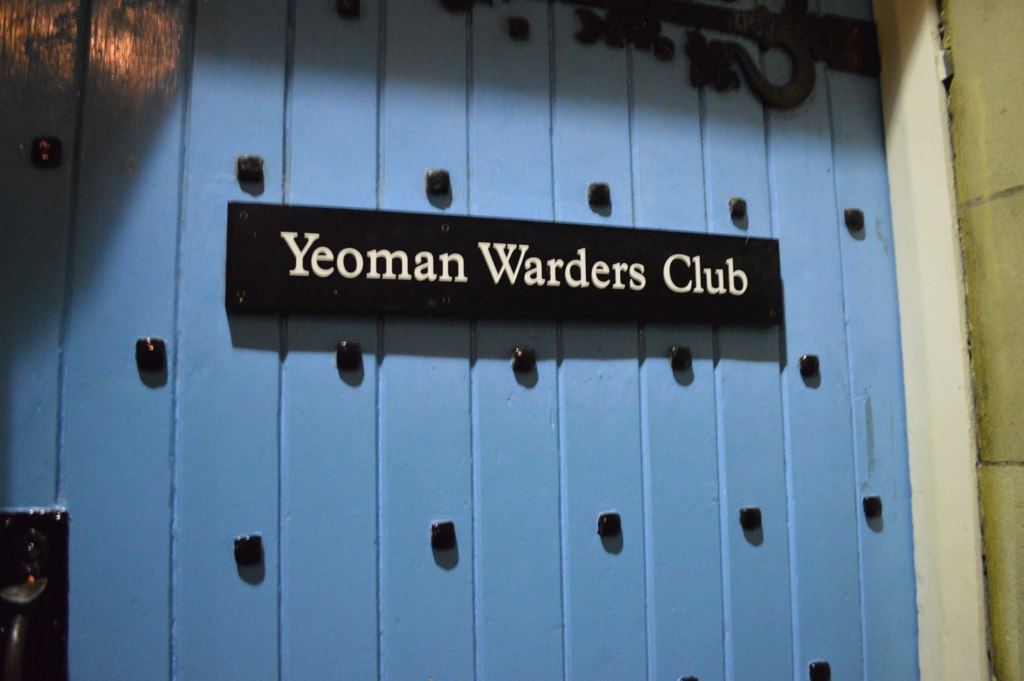 Yeoman Warders Club Sign