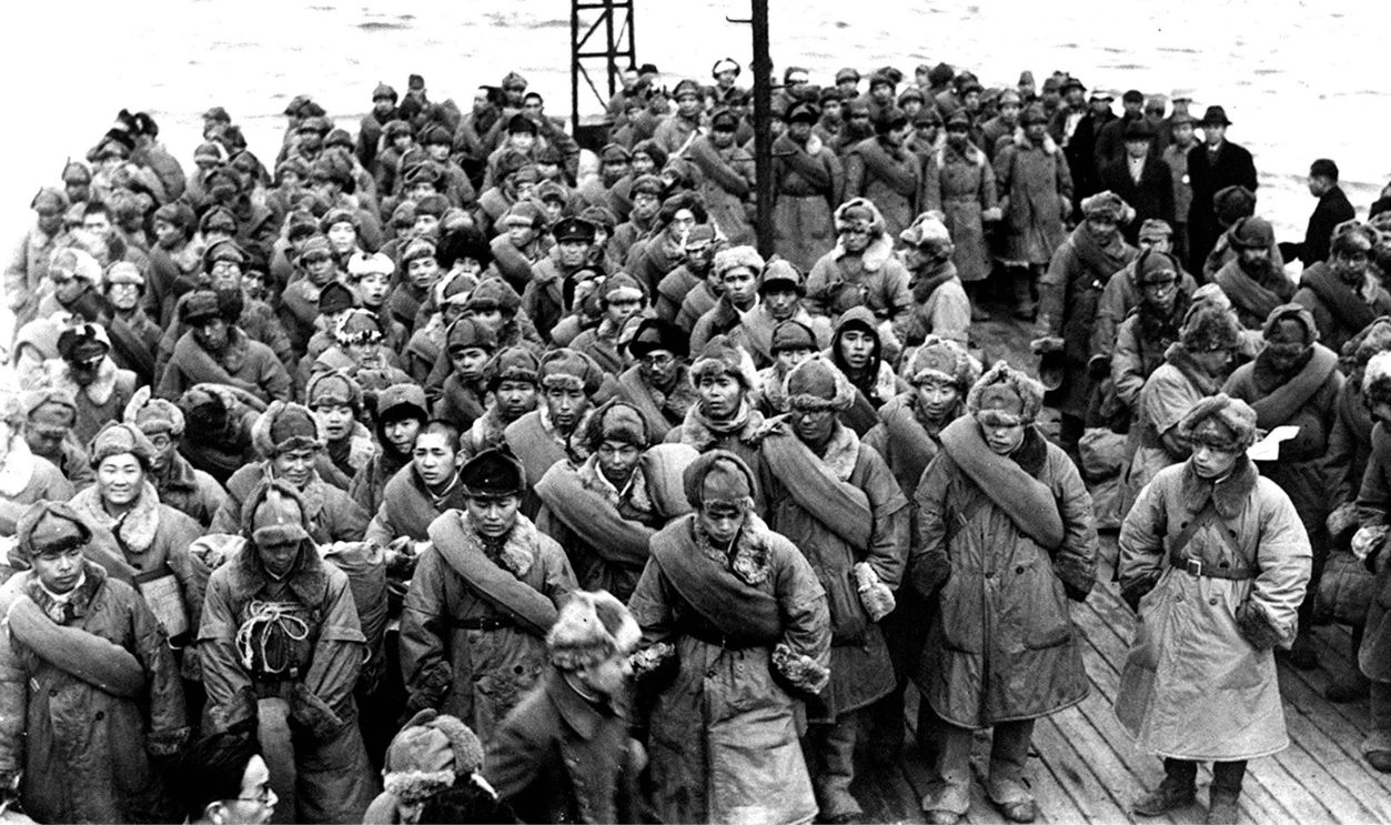 Japanese_Soldiers_Returning_from_Siberia