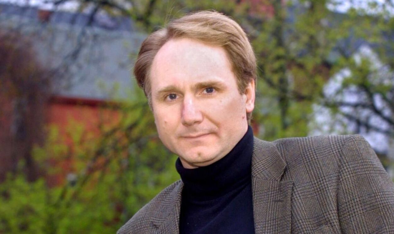 Dan Brown
