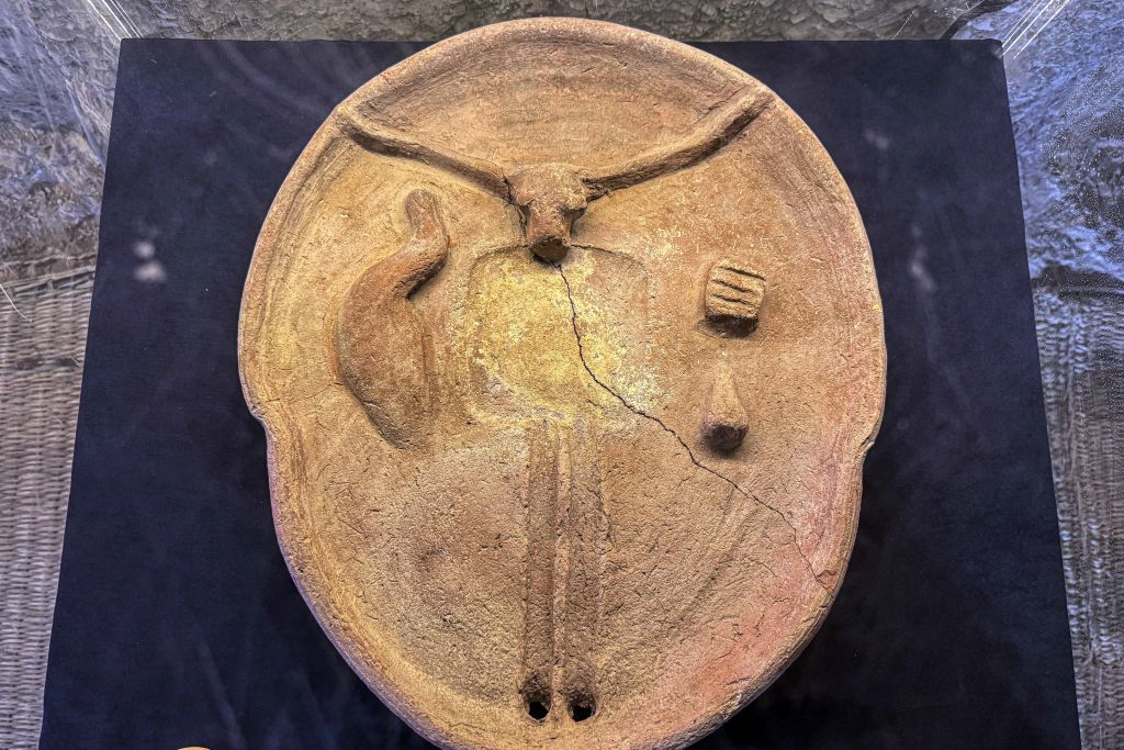 Egypt announces new archaeological discoveries near Luxor