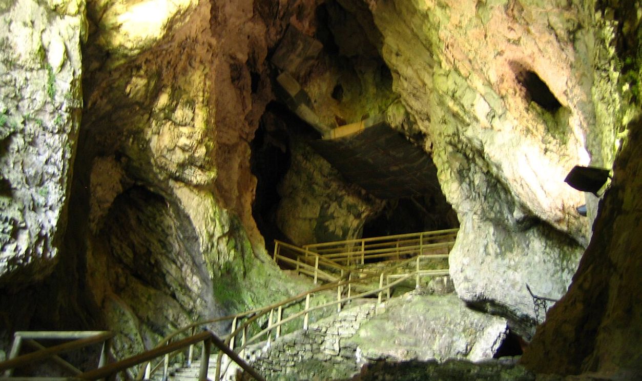 Predjama Cave Castle