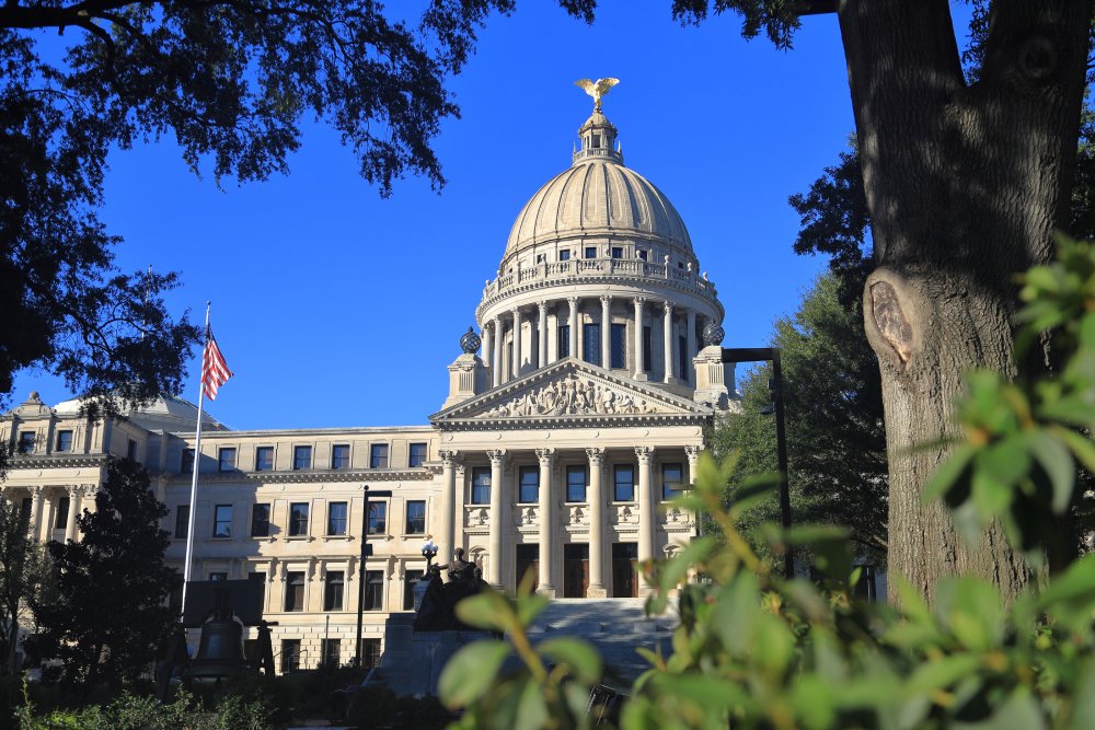 This image shows the Mississippi State Capitol building in Jackson, Mississippi.