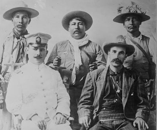Gen. Alfaro Obregon and staff of Yaquis
