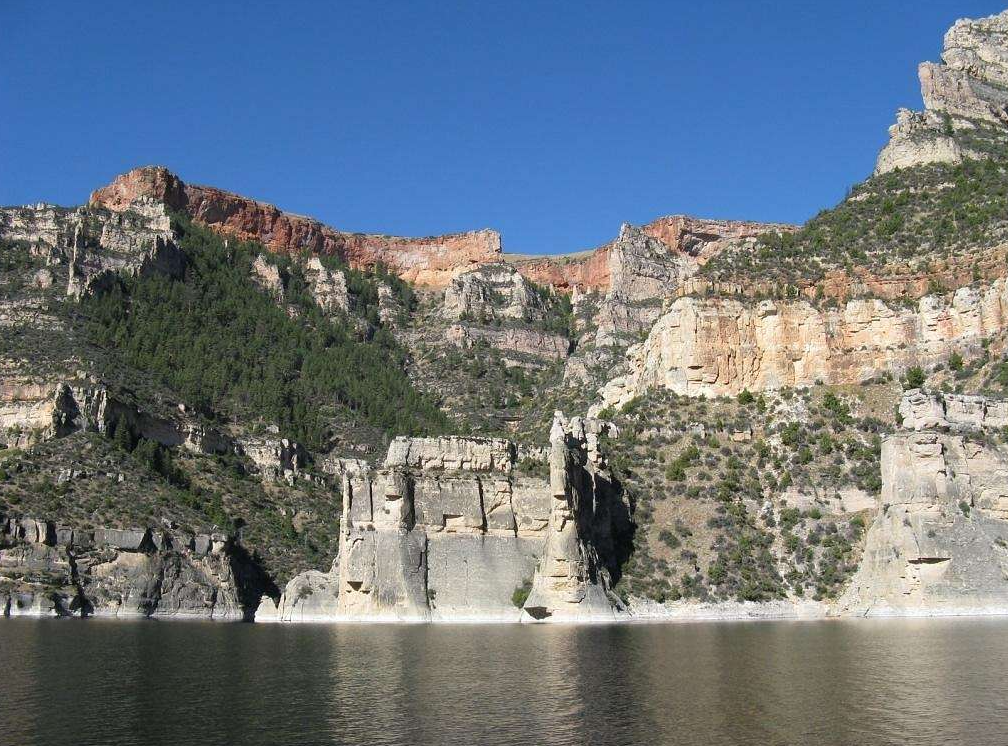 Across from Black Canyon entrance