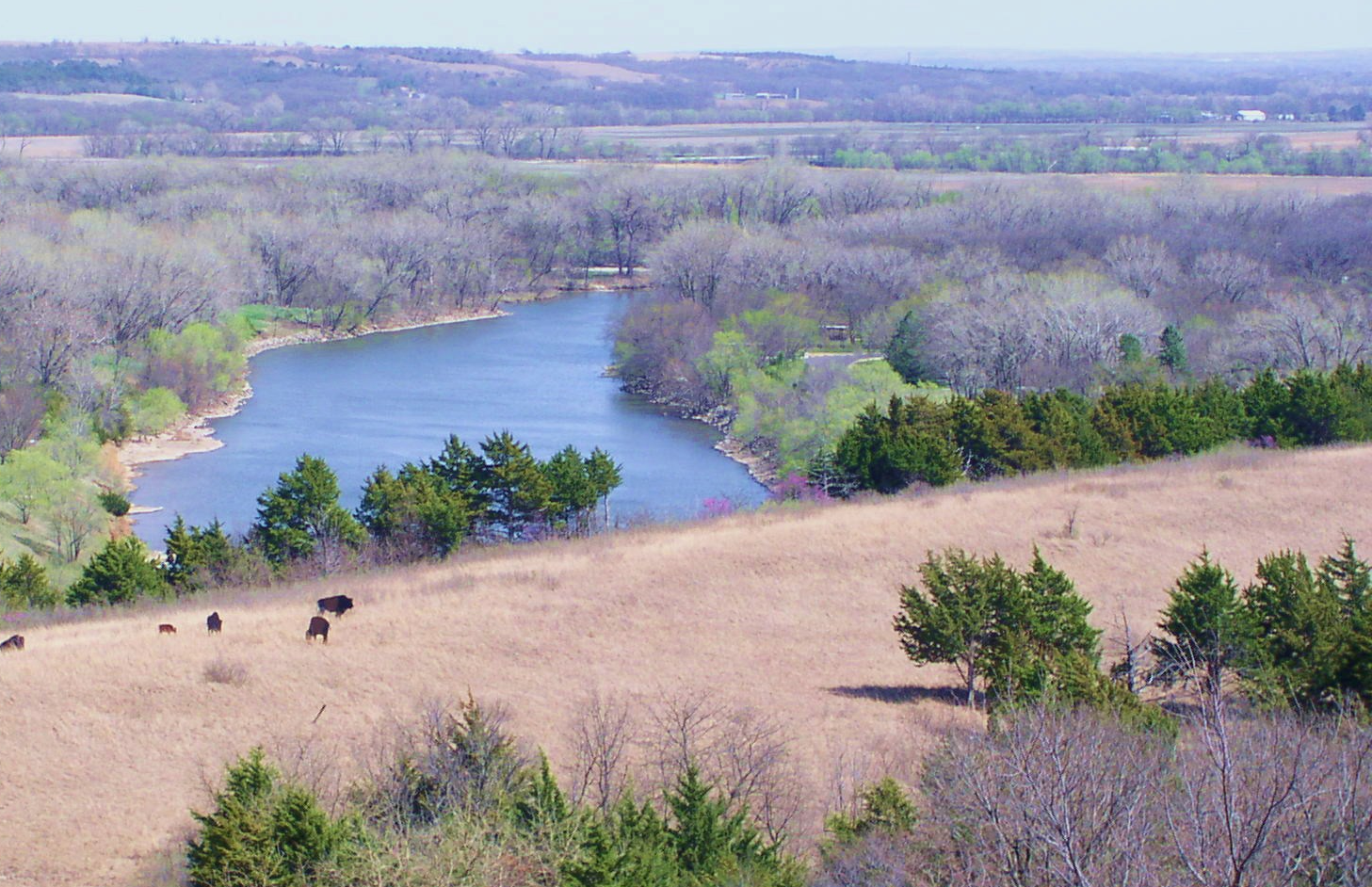 South of the big blue River above Manhattan, Kansas