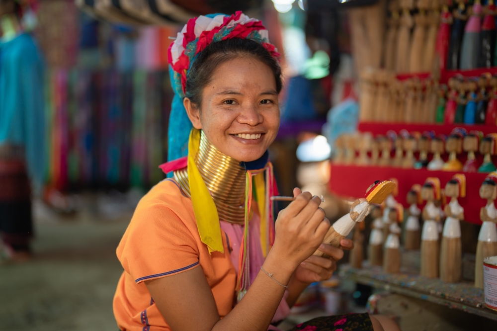 A portrait of long neck karen tribe woman