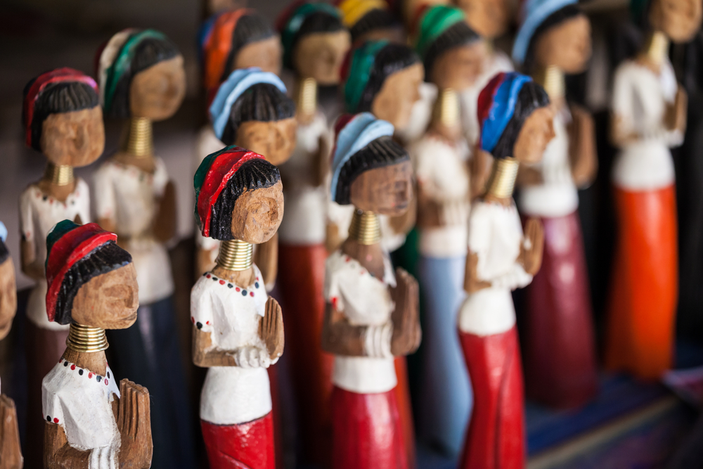 Souvenirs from Long Neck tribe village