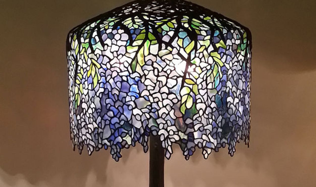 Wisteria_Tiffany_Studios_Lamp