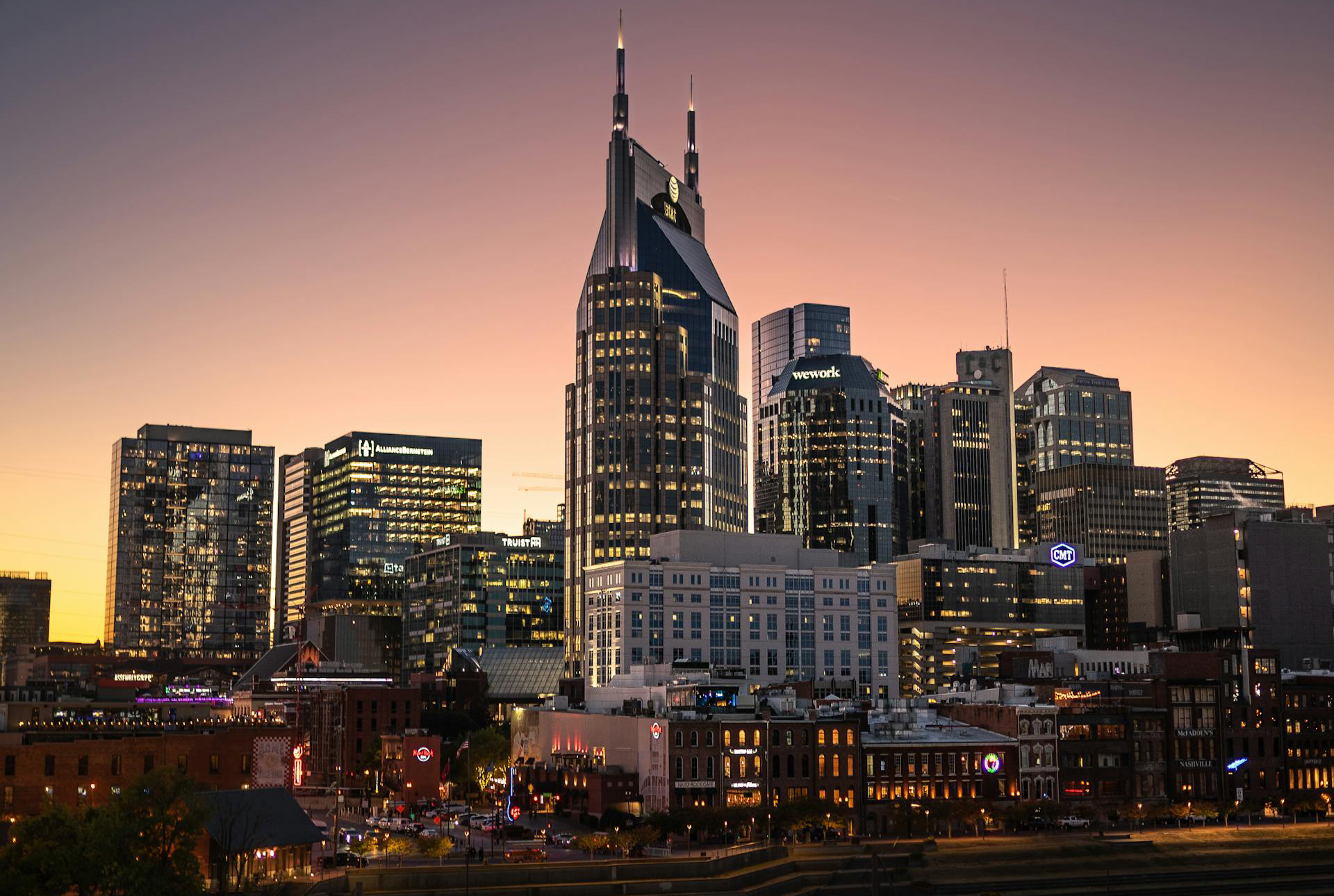 Cityscape of Nashville, Tennessee at Dawn