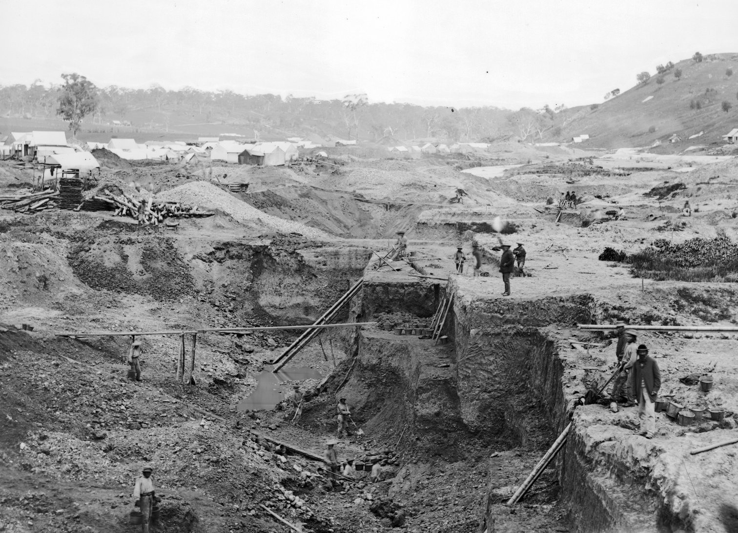 A photo of a Chinese mining operation at Guildford, Victoria