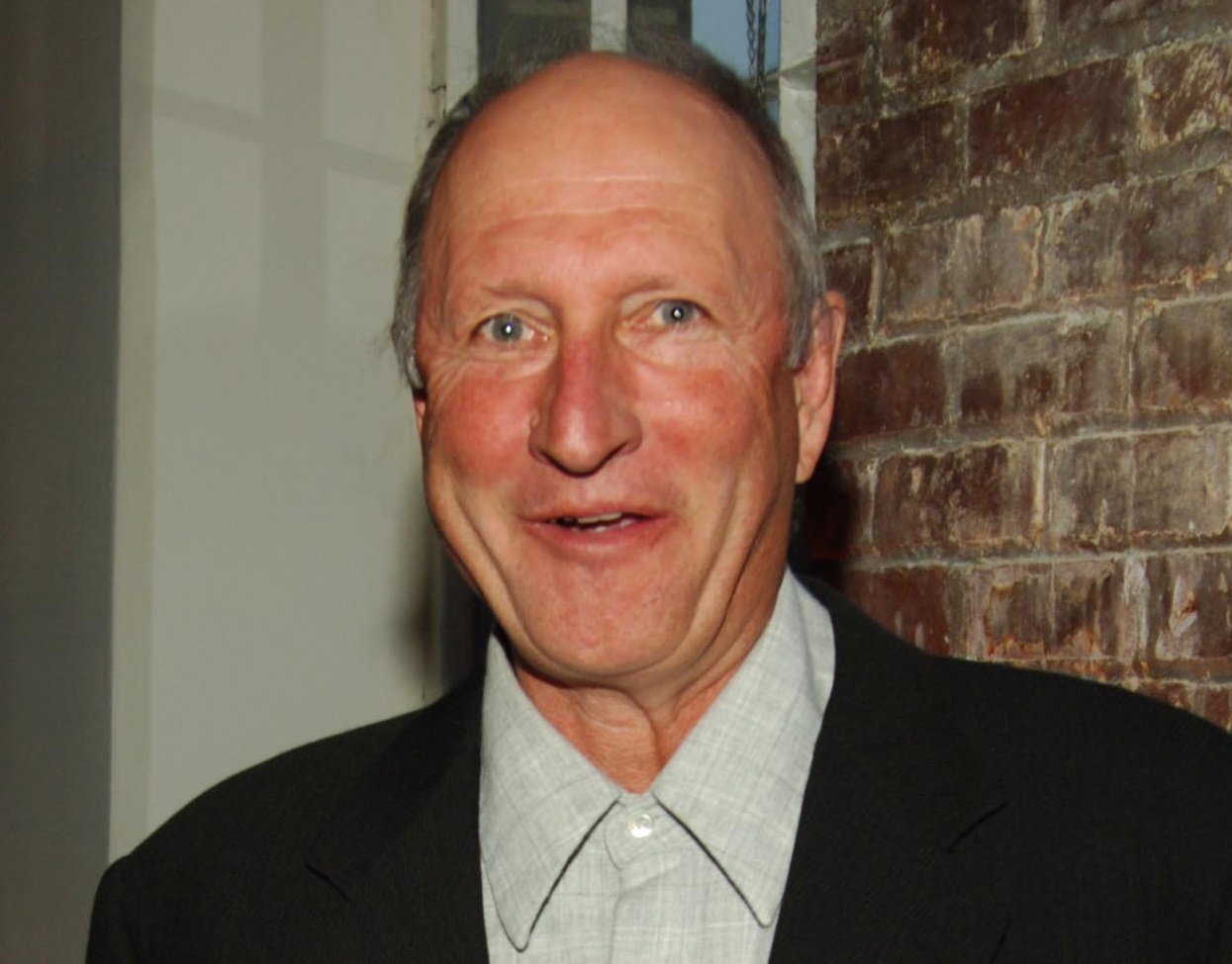 Bruce Nauman attend The Drawing Center 2006 Gala