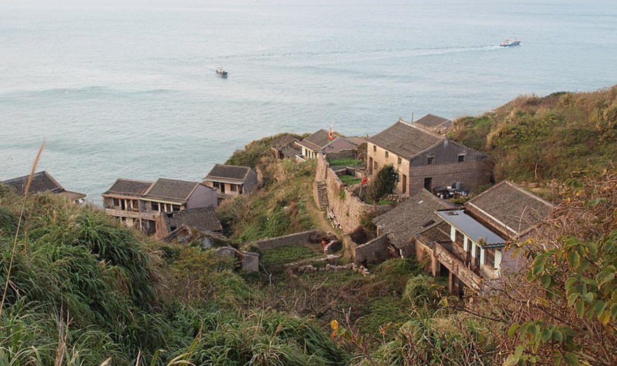 Houtouwan Fishing Village