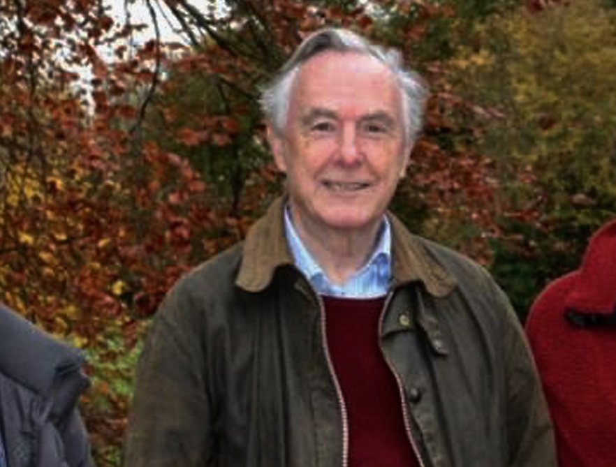 Portrait Photo of historian and explorer John Hemming