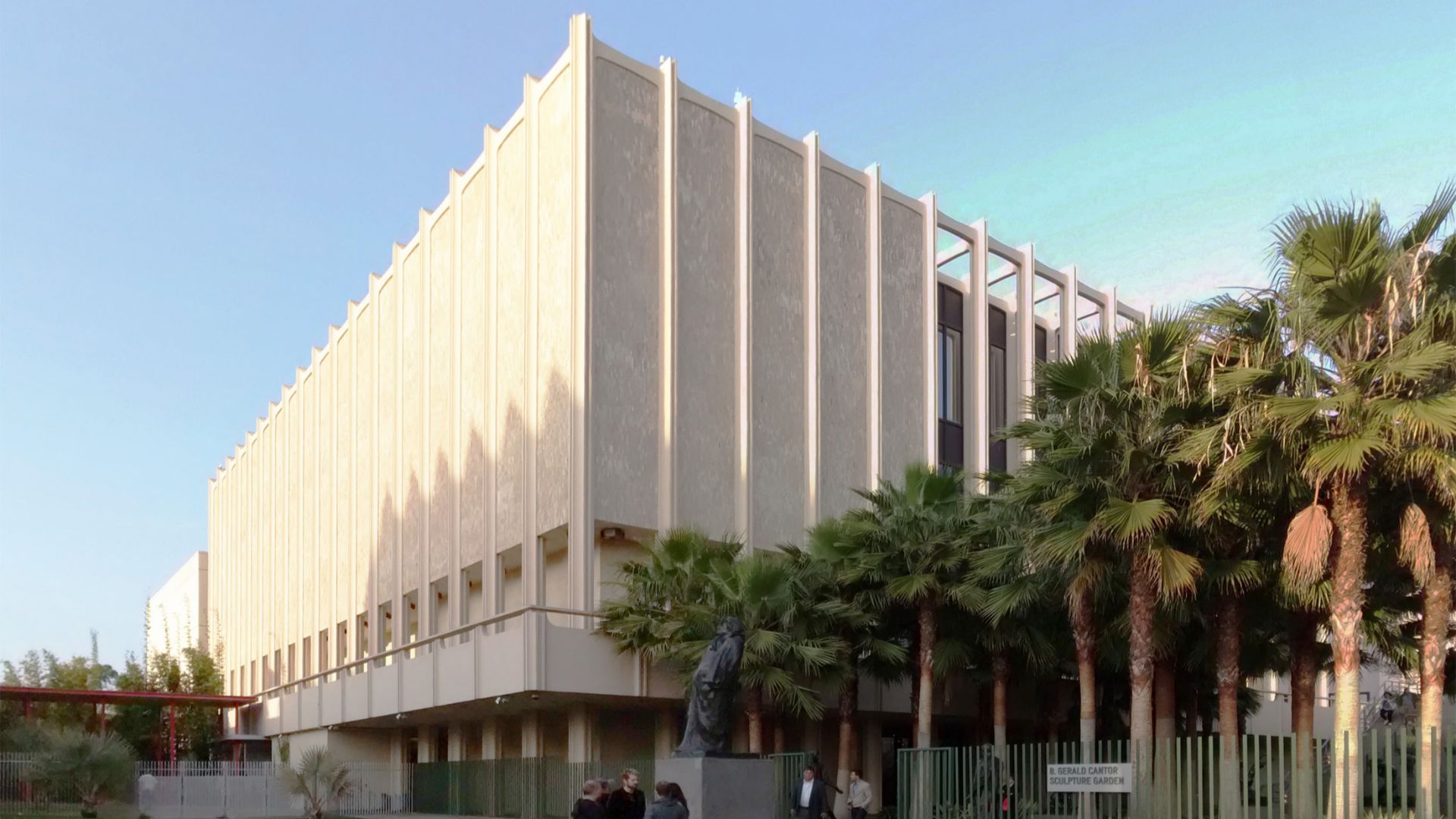 File:LACMA-Los-Angeles-County-Museum-of-Art-04-2014.jpg