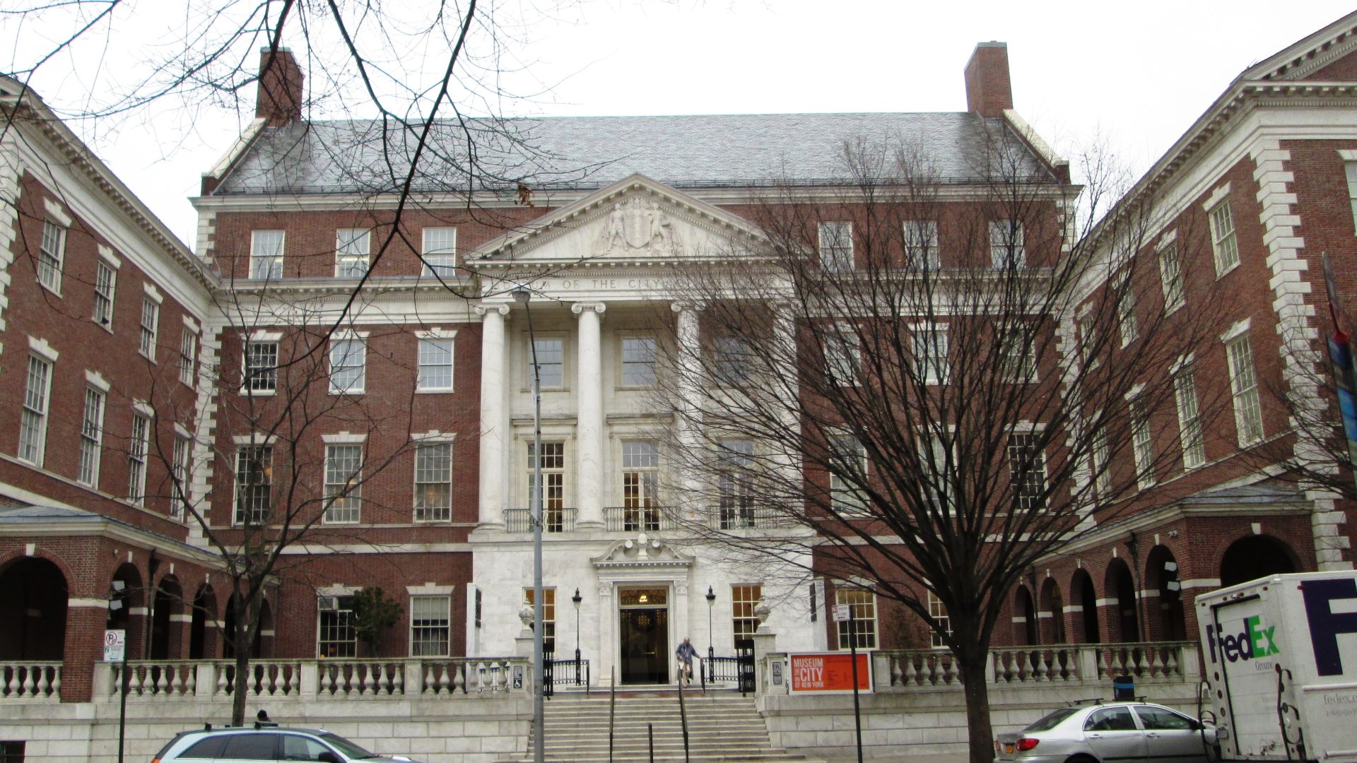 File:Museum of the City of New York 1220 Fifth Avenue from west.jpg