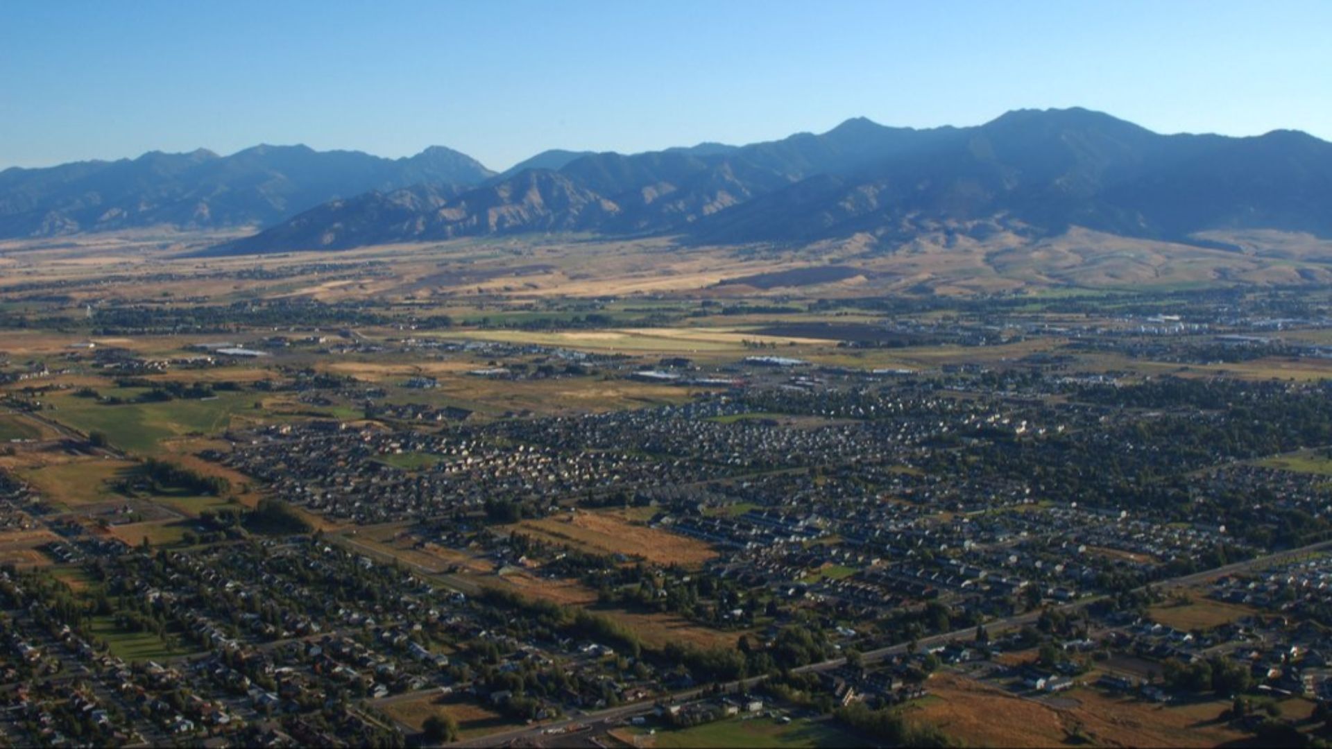 File:Bozeman MT aerial.jpg