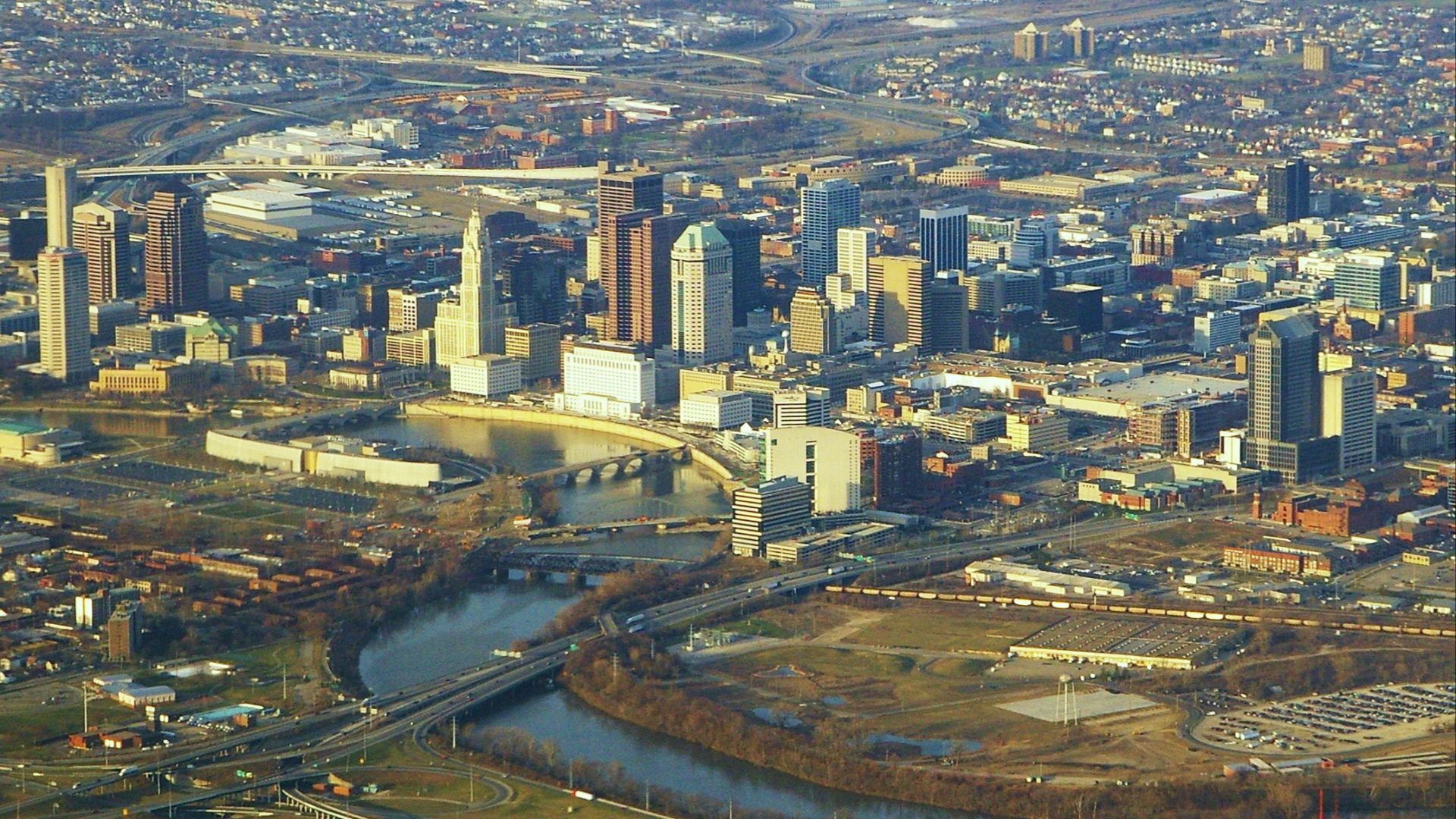 File:Downtown Columbus OH.jpg