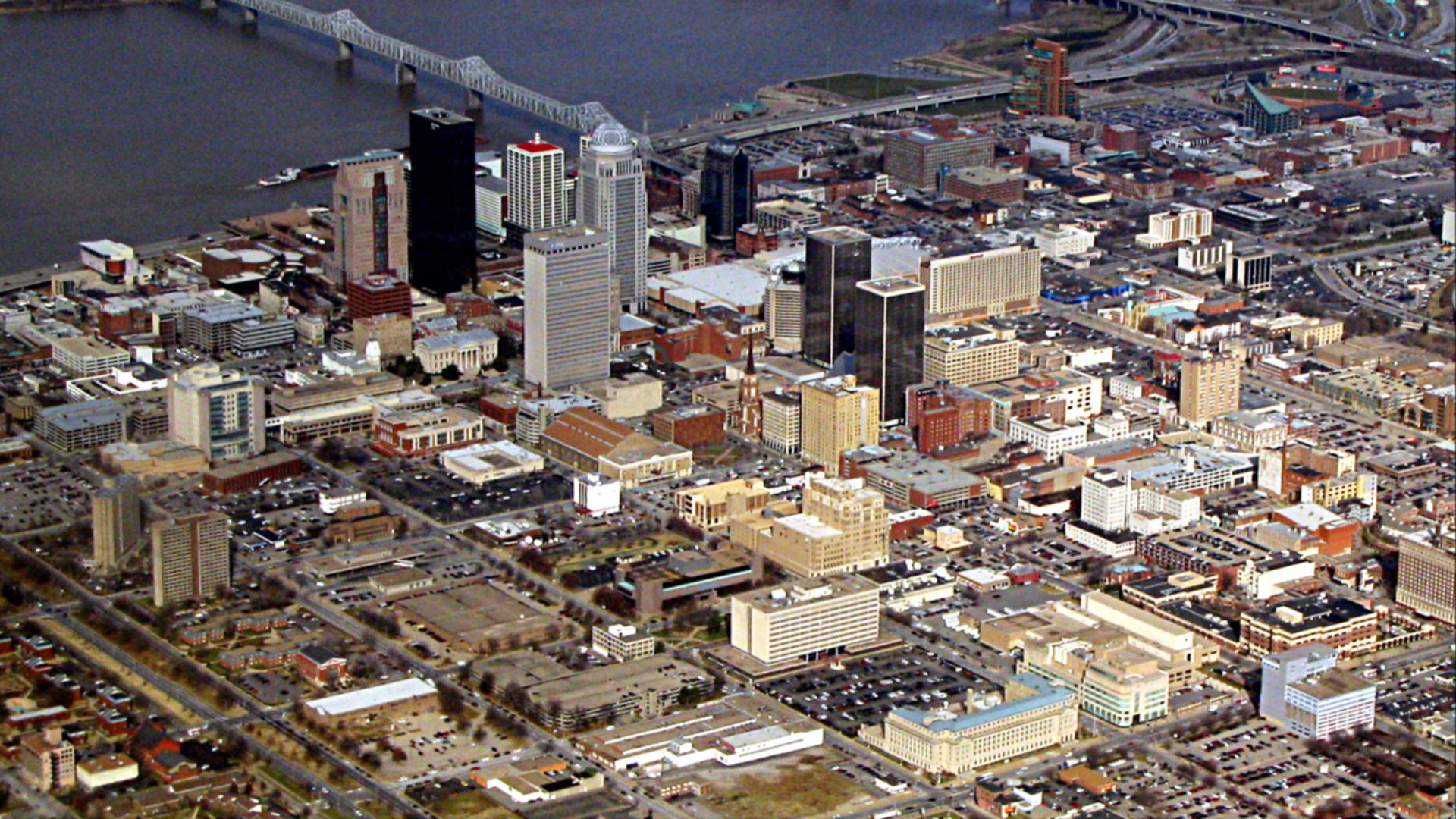 File:Downtown Louisville, Kentucky.jpg