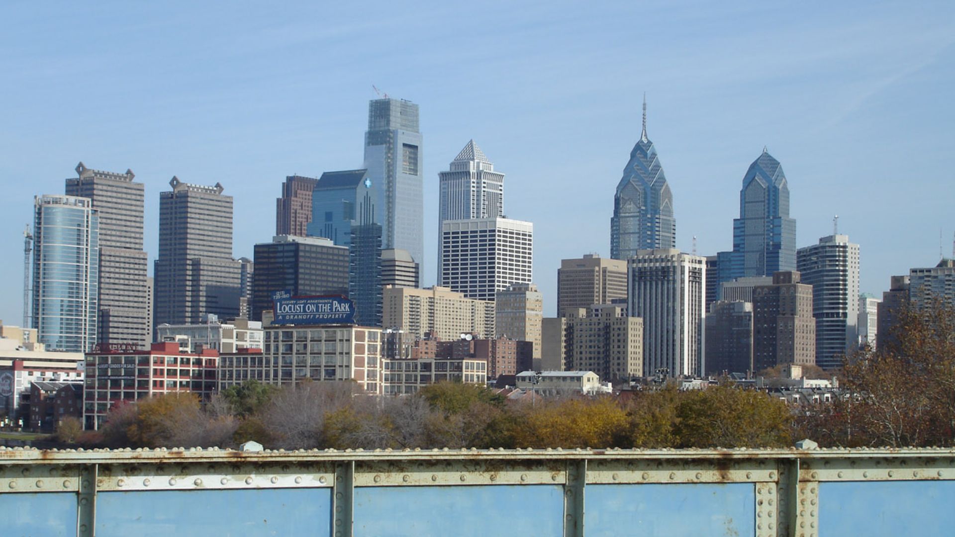 File:Philadelphia skyline from south street bridge.jpg