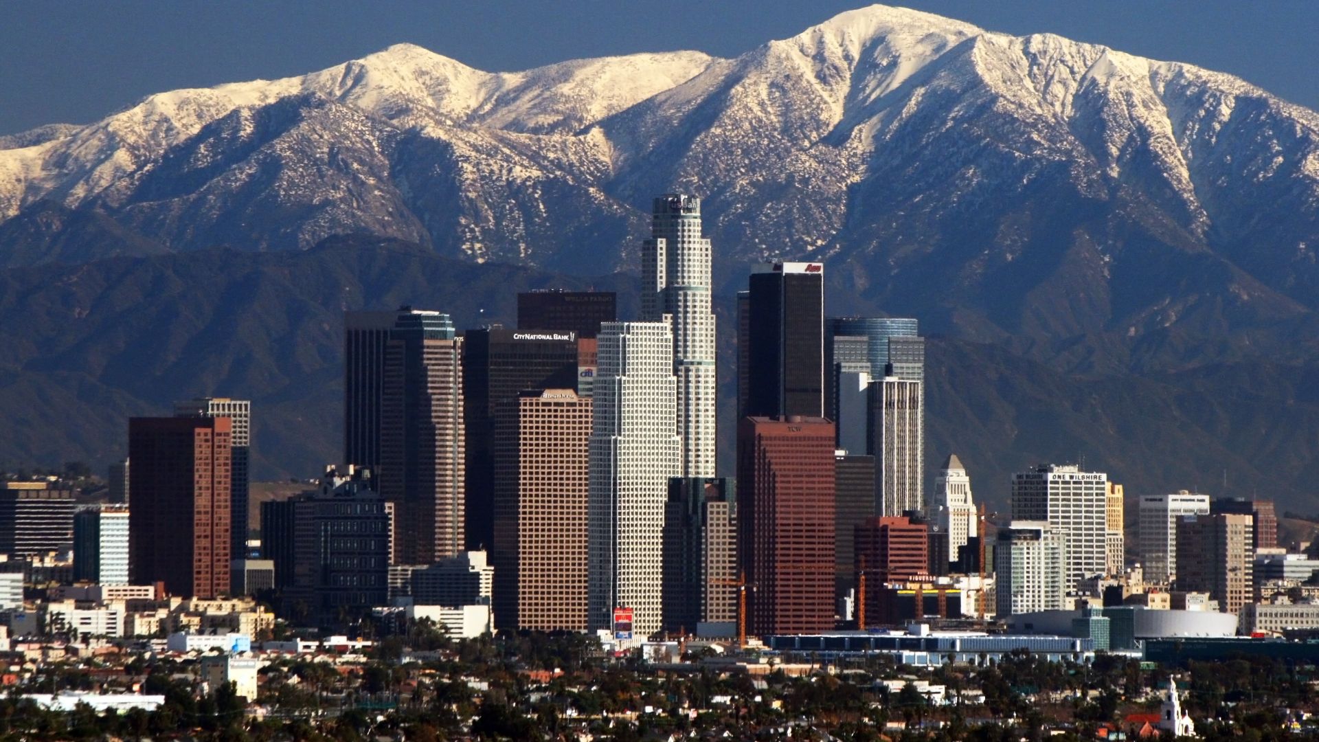 File:LA Skyline Mountains2.jpg