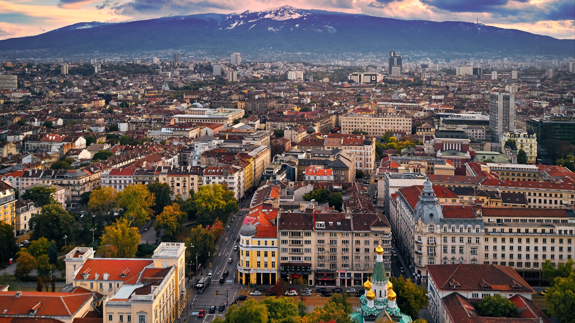 File:Russian church (37591925970).jpg