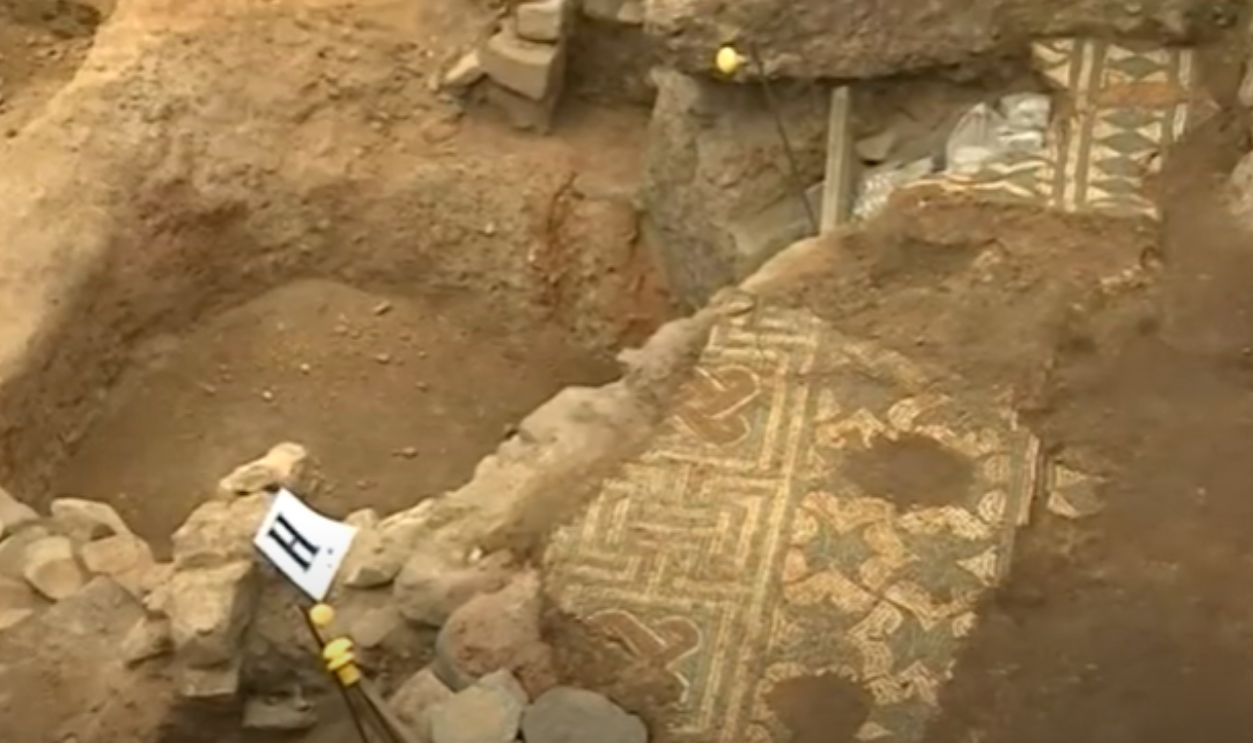 Stone Walls And Narrow Gloom