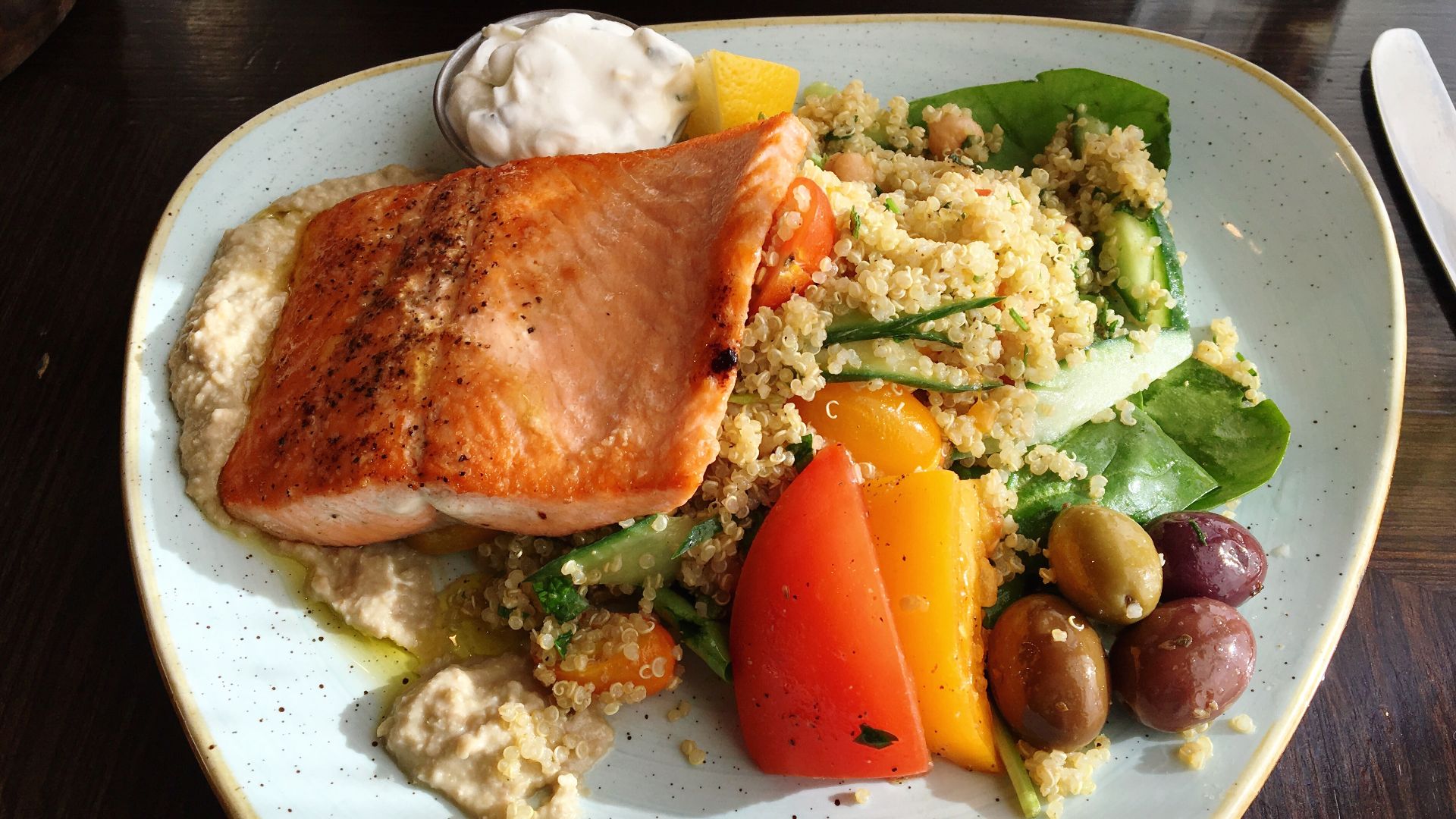 File:Cedar-Planked Salmon with couscous, spinach, tomatoes and olives.jpg