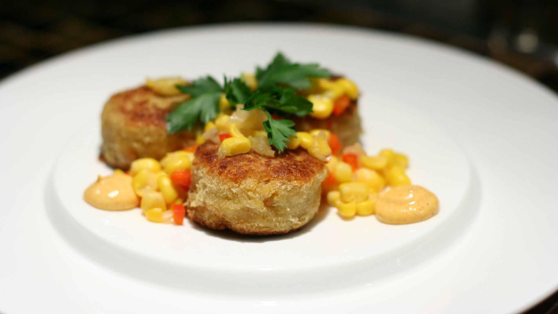 File:Dungeness Crab & Shrimp Cakes (3384265848).jpg