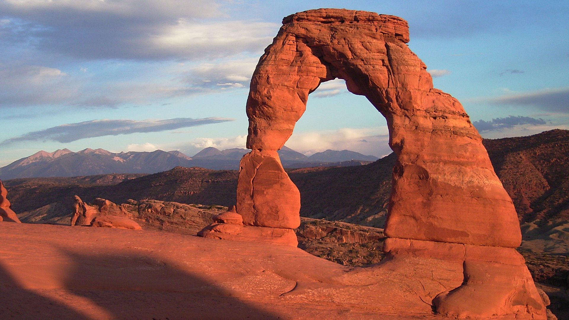 File:Delicate arch sunset.jpg