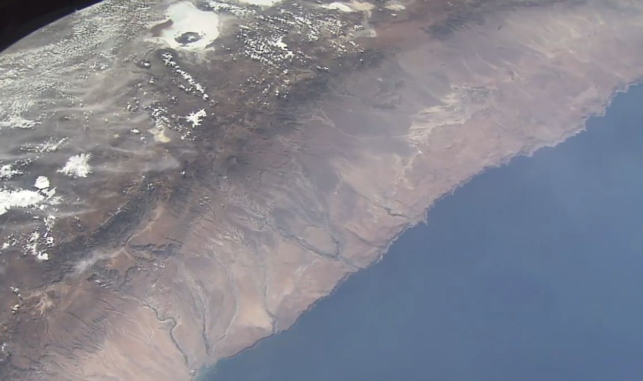 Spacious Enclosures For Migrating Herds