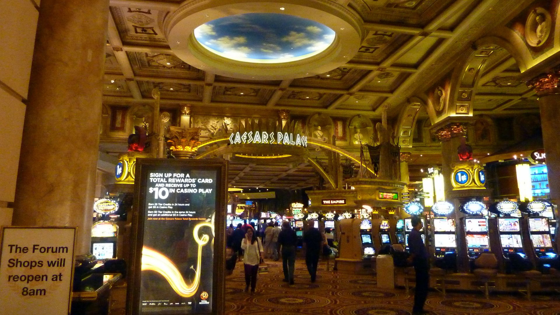 File:Caesars Palace Casino (7980362756).jpg