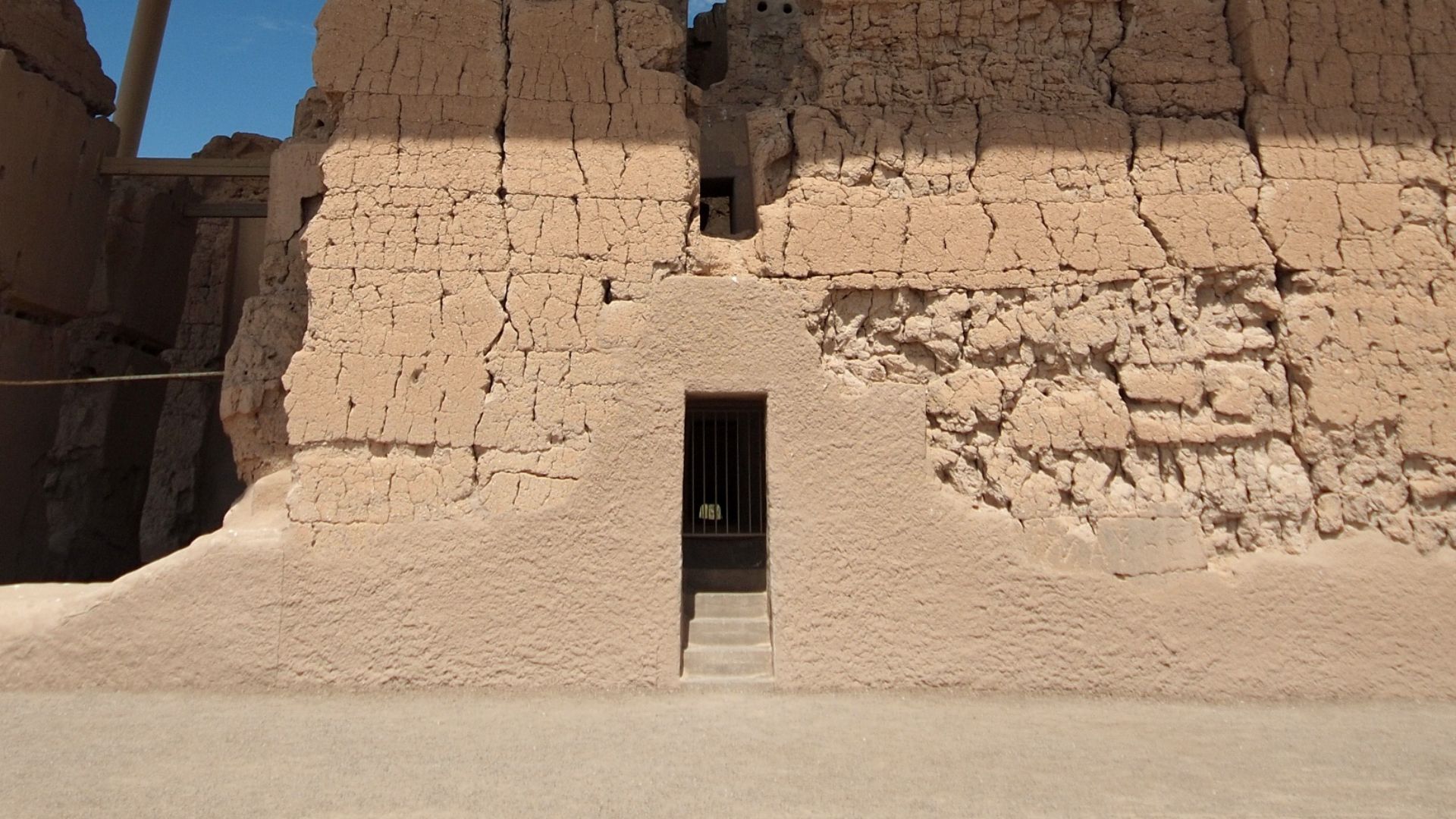 File:Casa Grande NM-27527-3.jpg