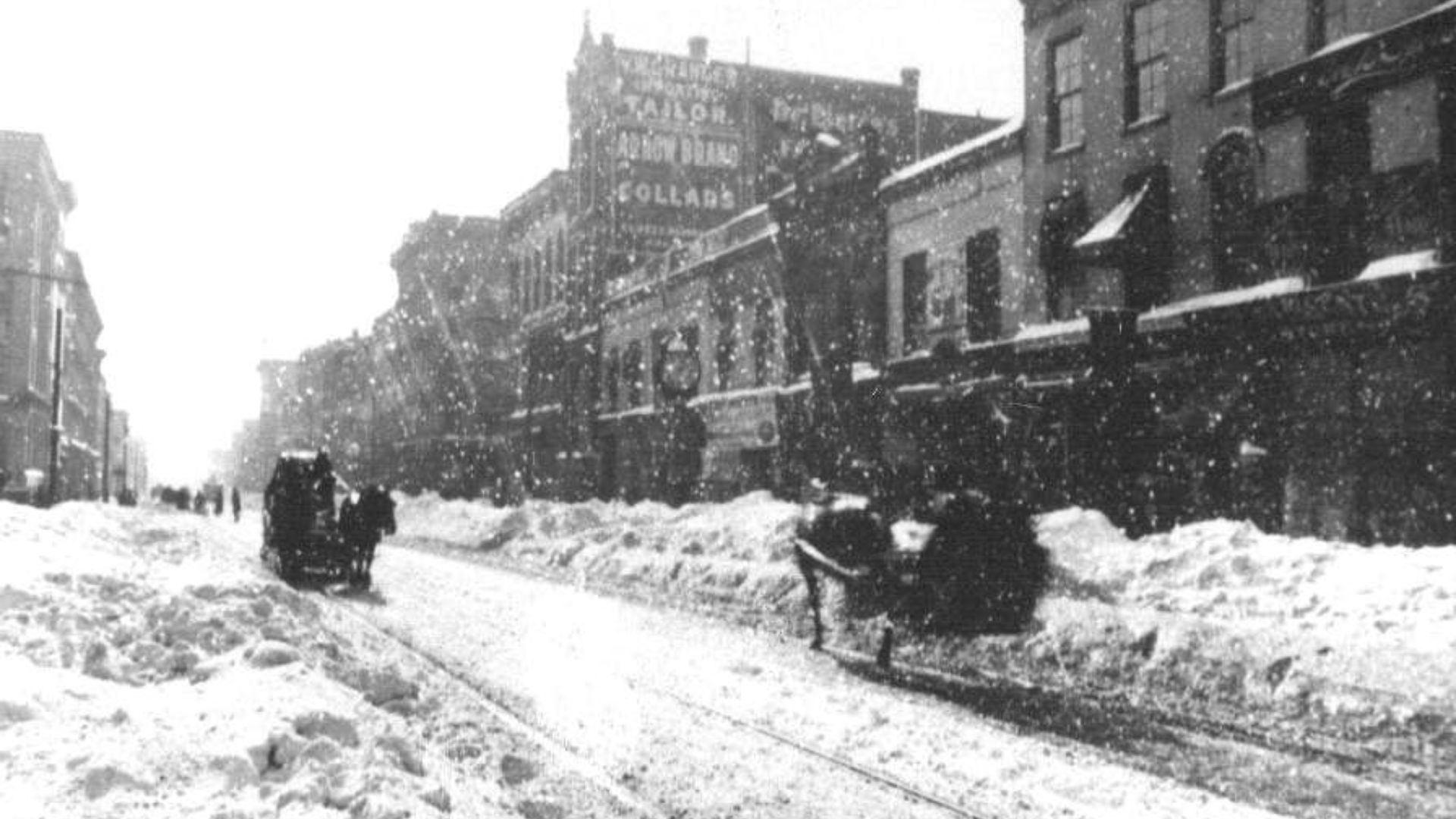 File:Summit Street in winter, Toledo, Ohio (approximately 1895) - DPLA - c2f7fe14769a981c629e8043d524bcc4.jpg