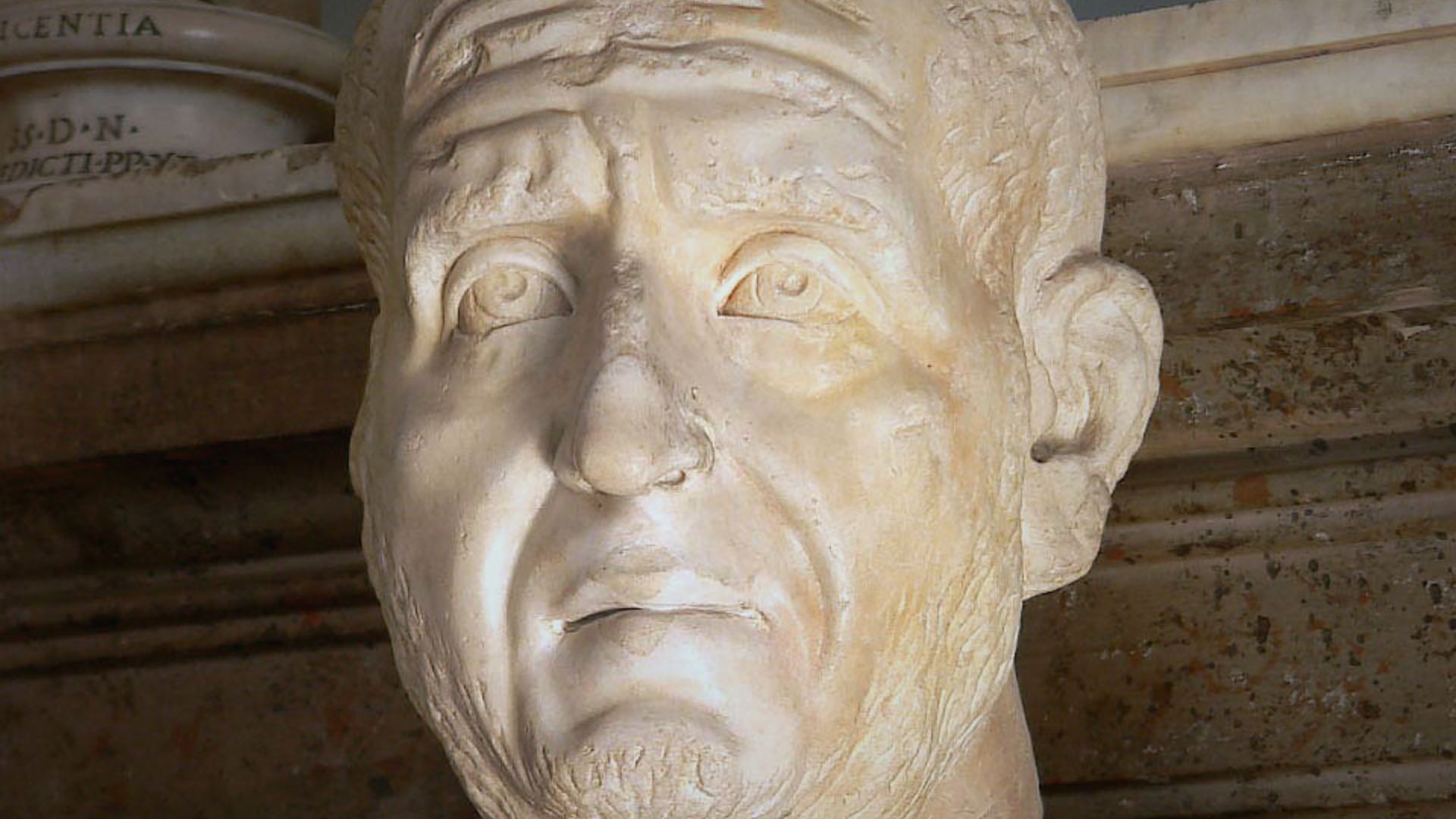 File:Gaius Messius Quintus Decius Augustus, Roman emperor from 249-251 CE (9941955).jpg