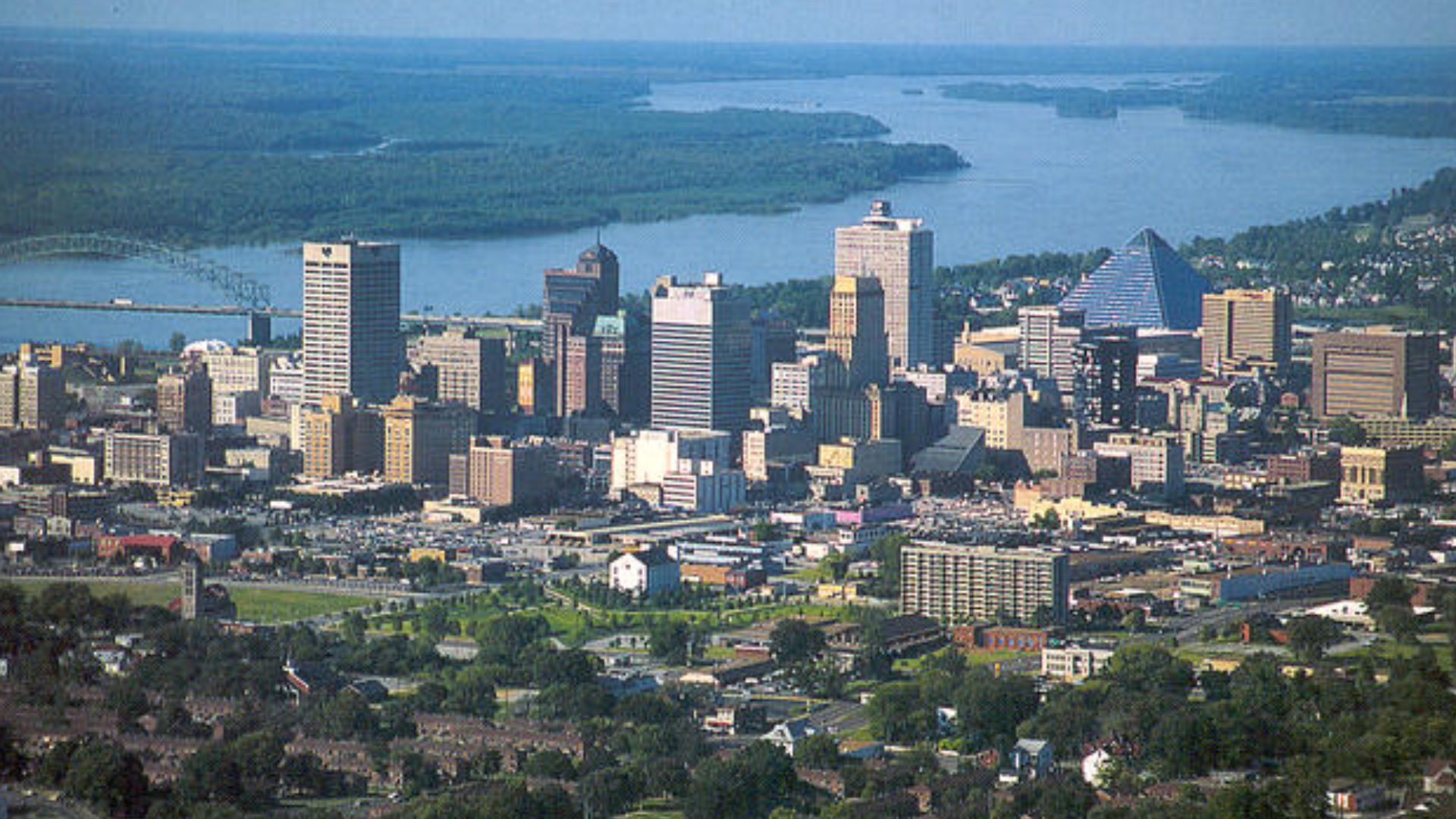 File:Memphis skyline from the air.jpg