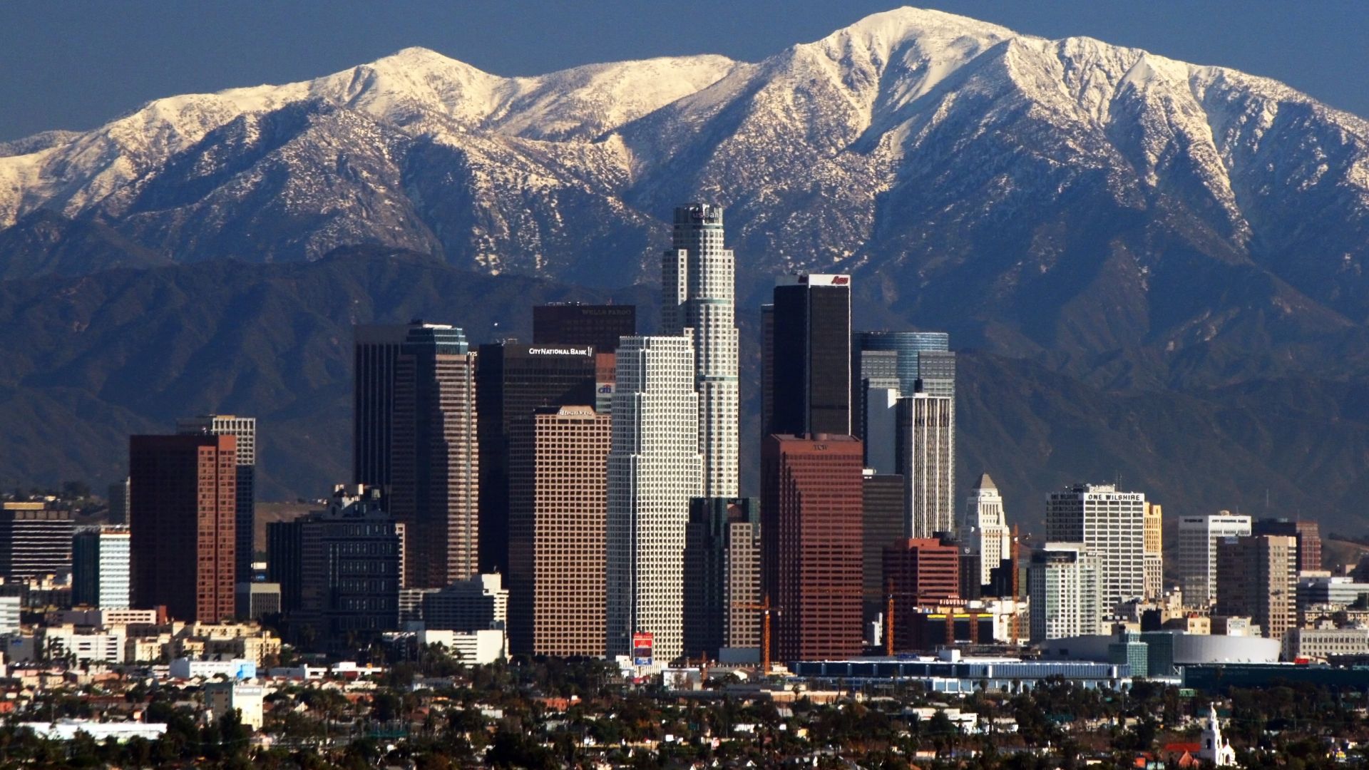 File:LA Skyline Mountains2.jpg