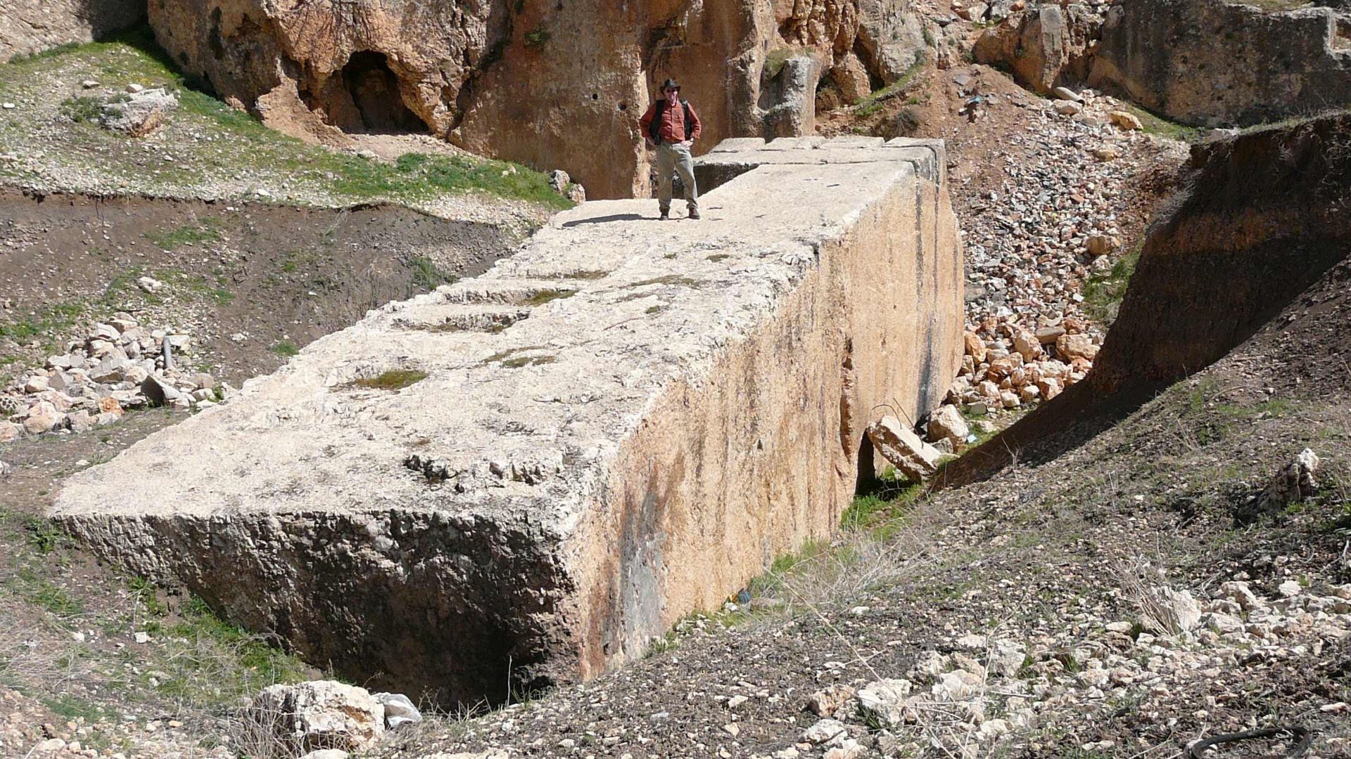 File:Baalbek- largest stone.jpg
