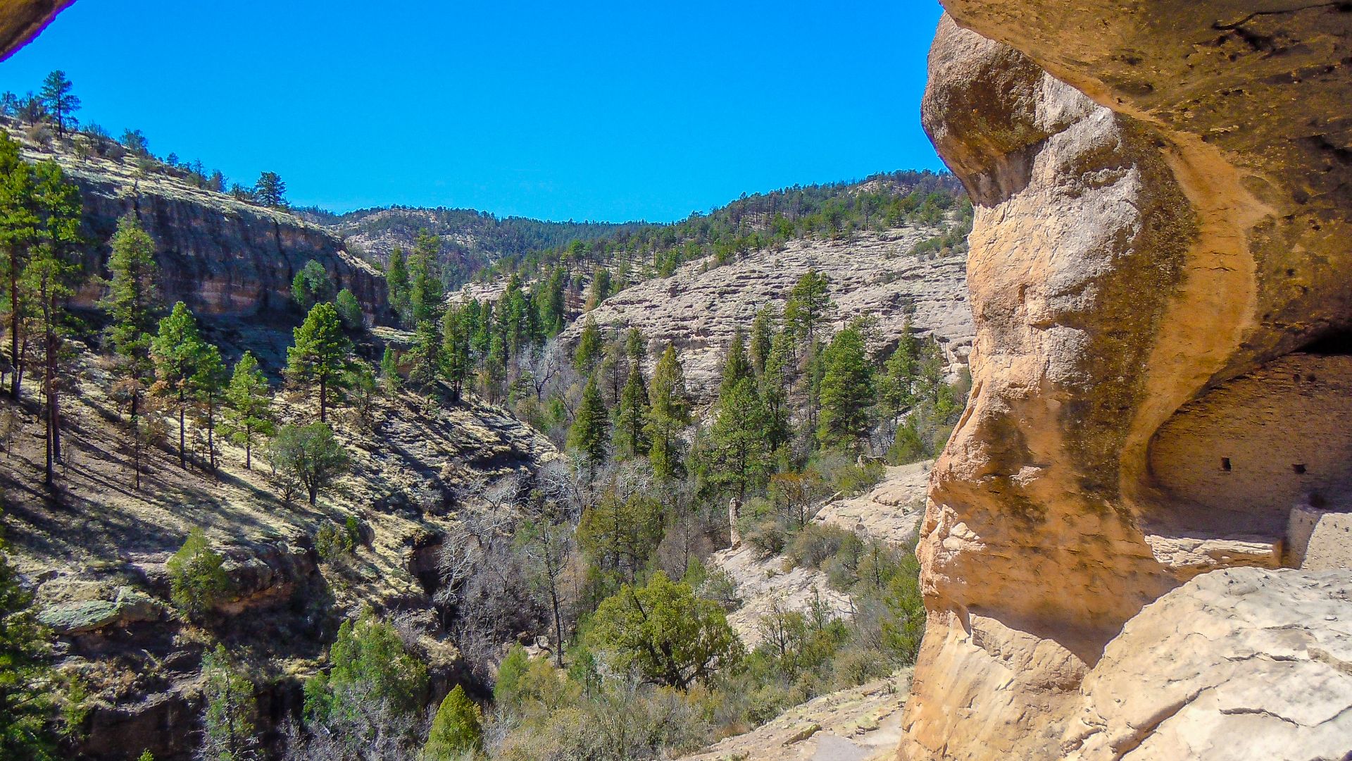 File:Gila Cliff Dwellings, New Mexico, USA 2012 (4).jpg