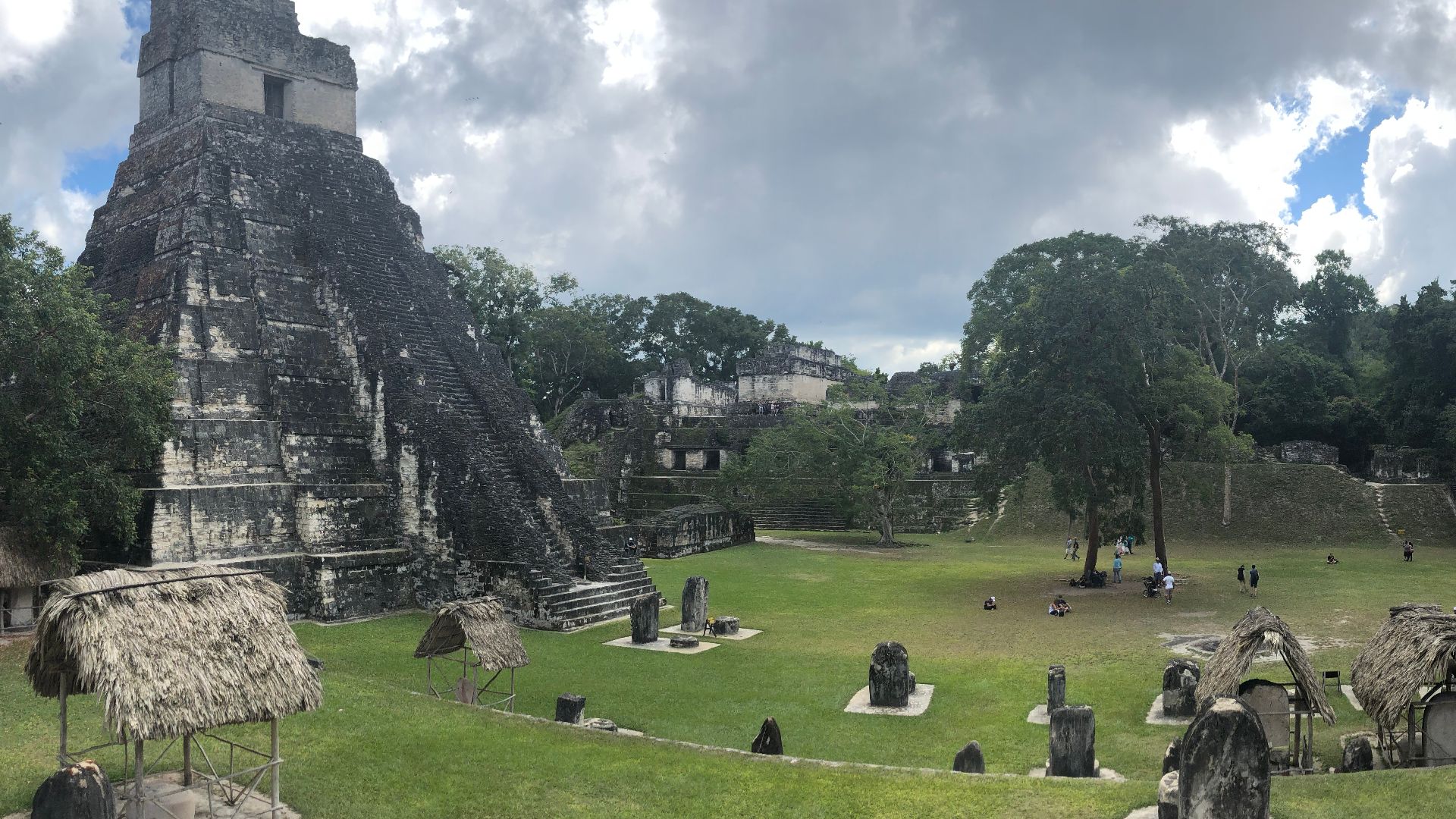 File:Parque Tikal Guatemala 2019.jpg