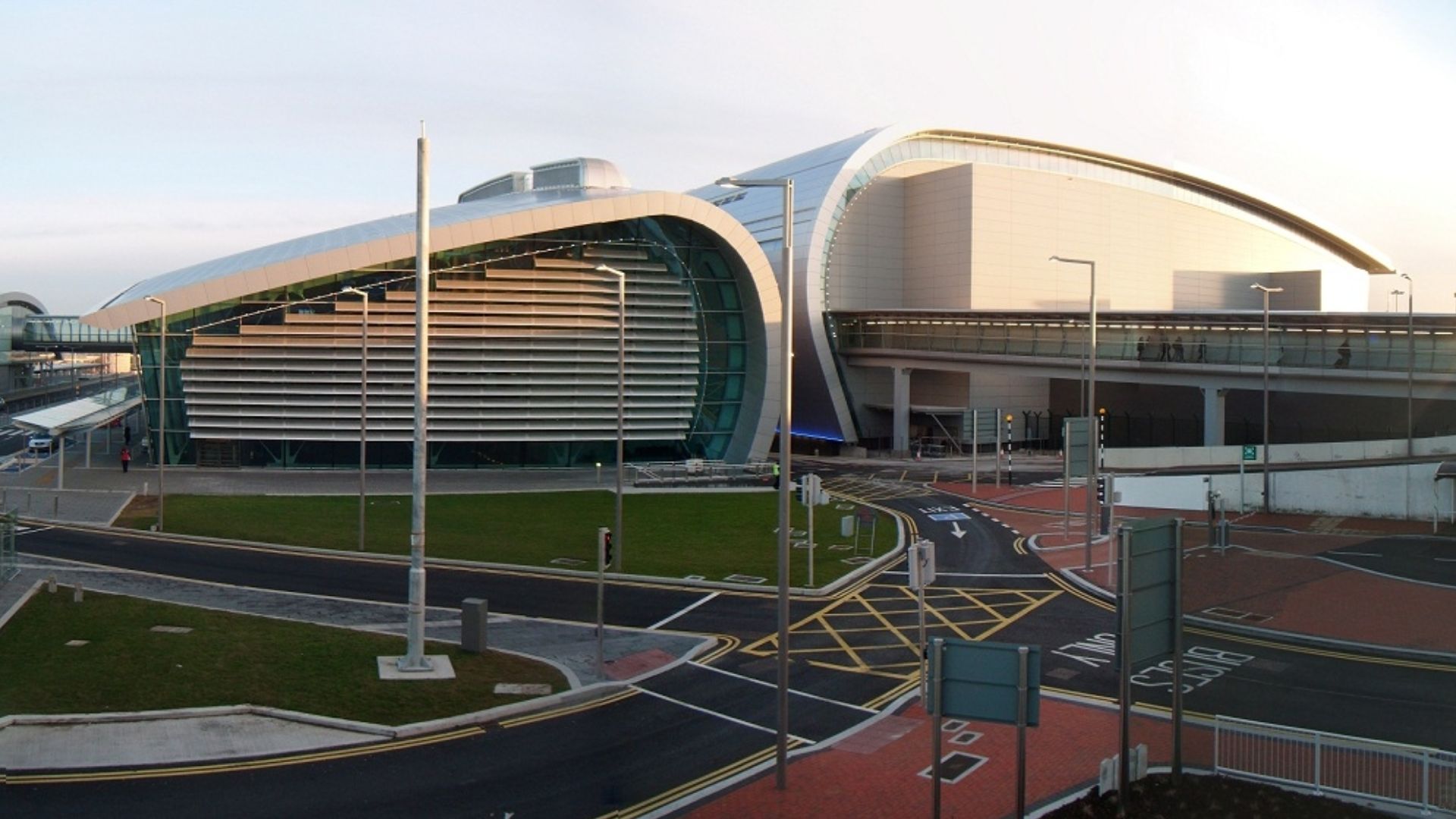 File:T2Dublin Airport-doyler79.jpg