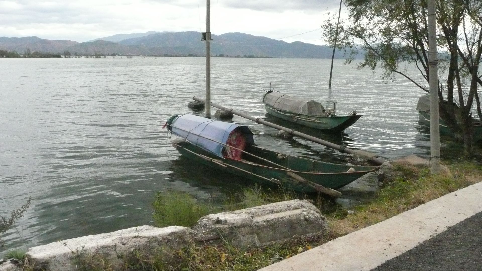File:Erhai Lake Dali 19.JPG