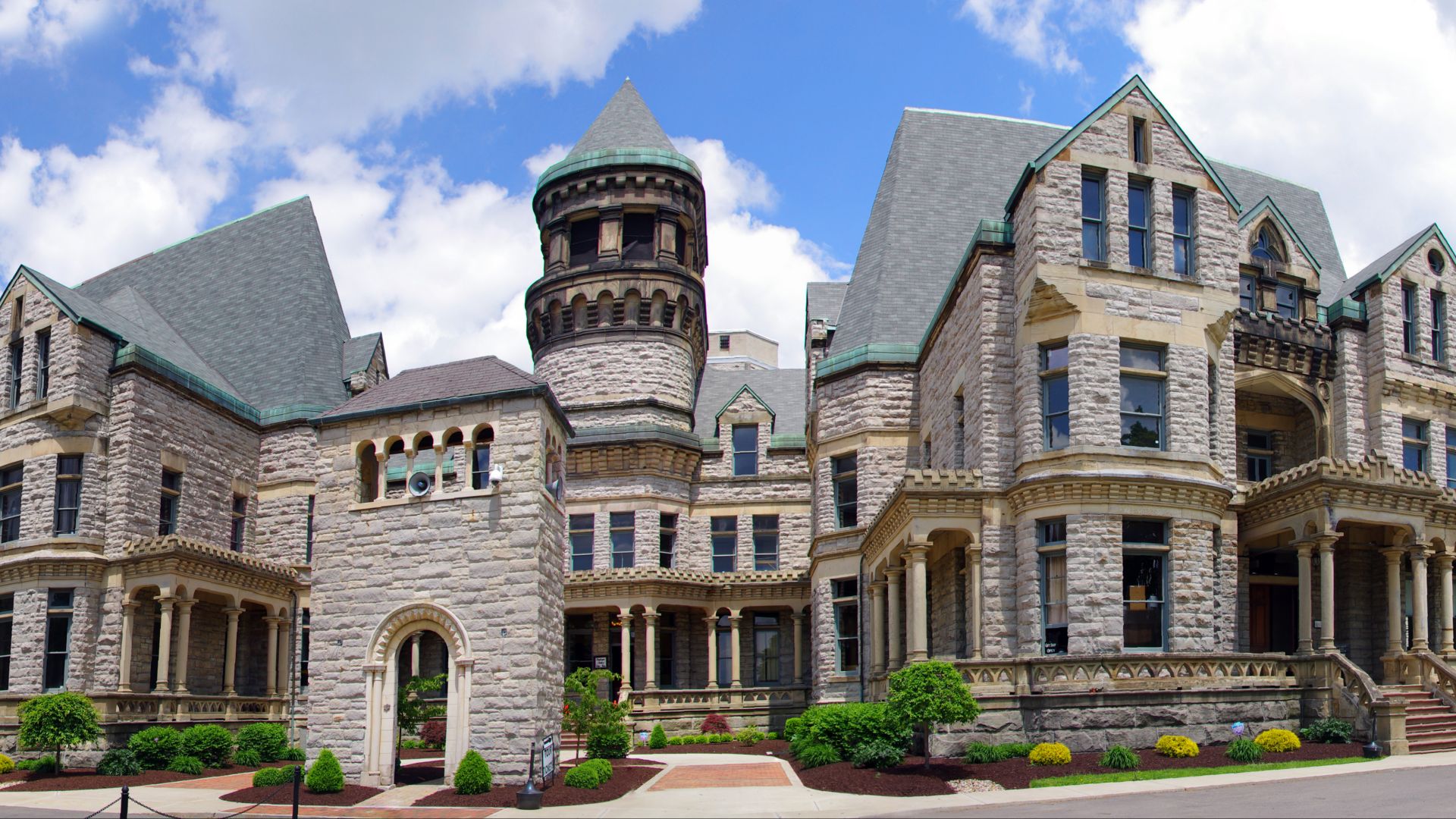File:Ohio State Reformatory Mansfield 08.jpg