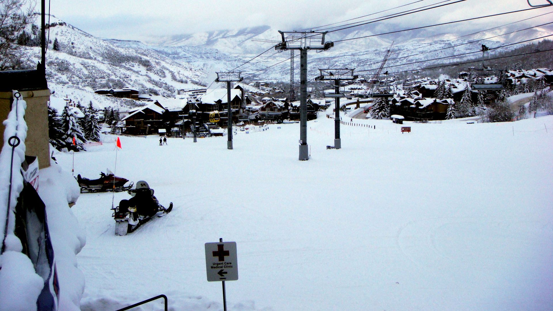 File:Snowmass Village.JPG