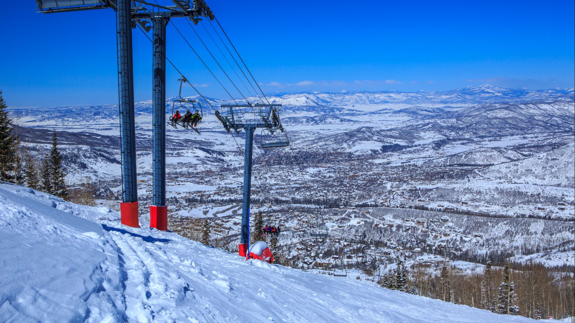 File:Steamboat Springs Ski Resort (8644074507).jpg