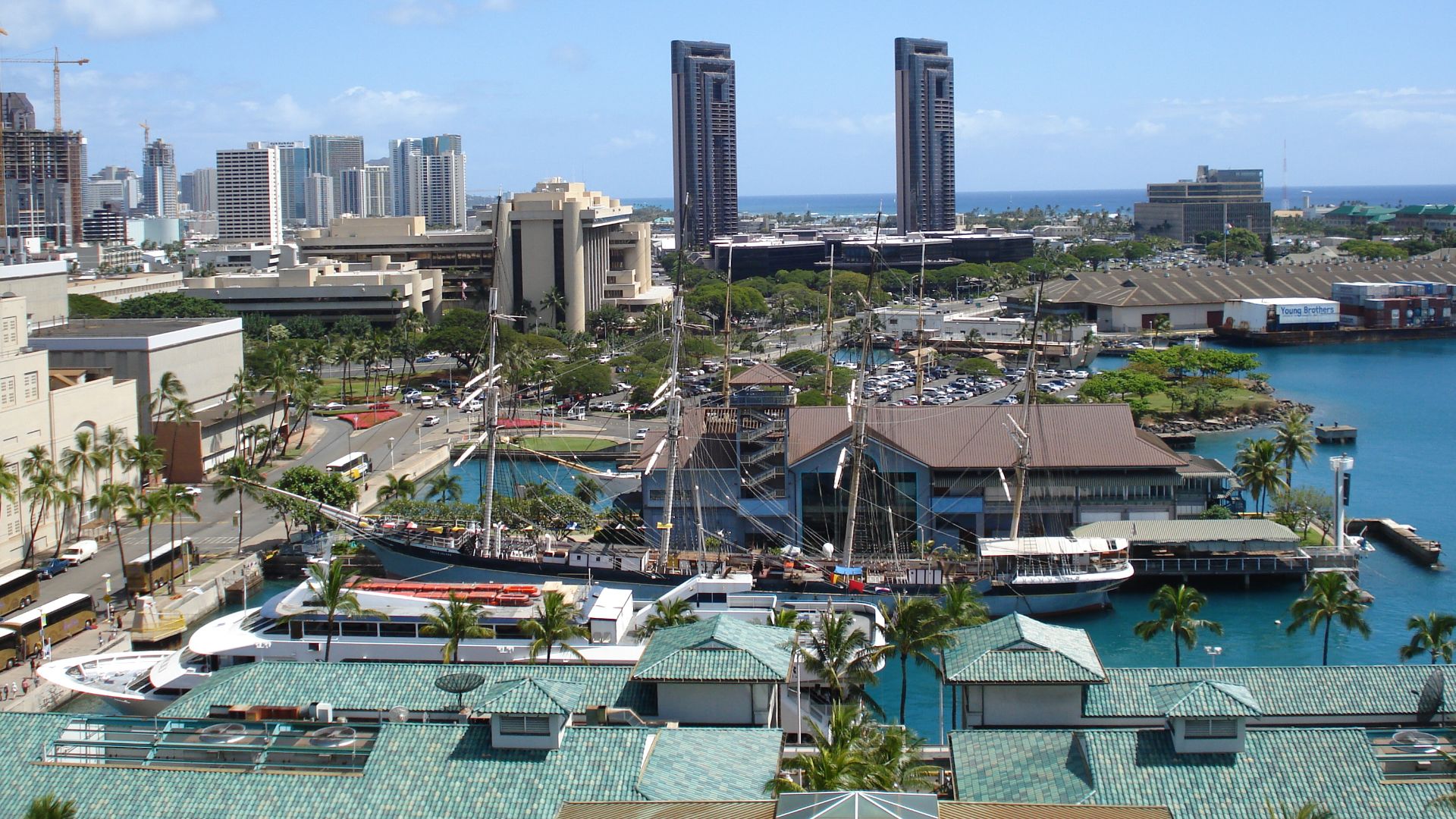 File:Hawaii Maritime Center from Aloha Tower.jpg